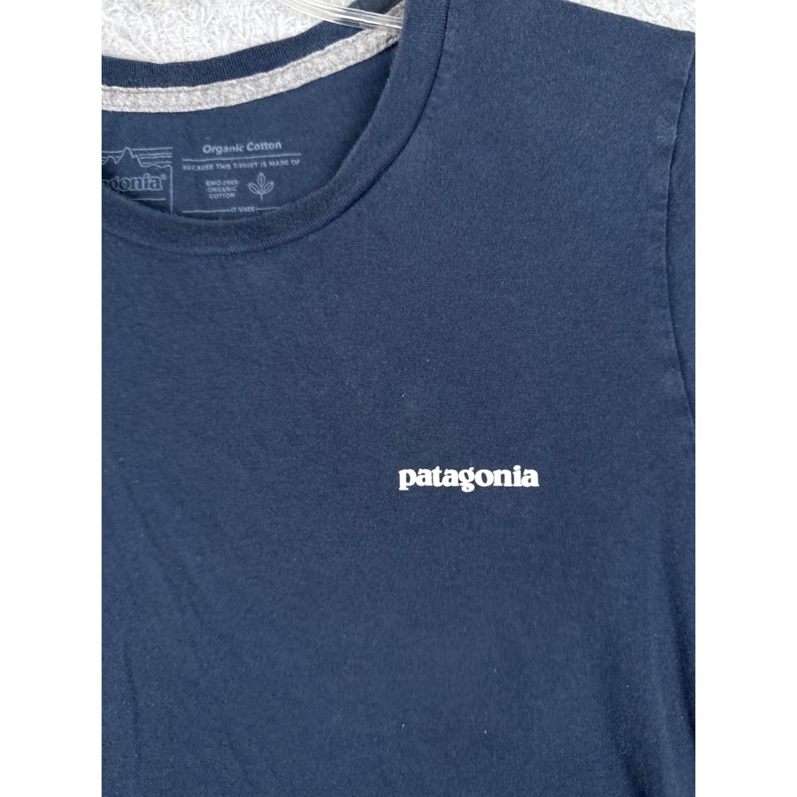 Patagonia Patagonia Shirt Mens XS Blue Short Sleeve 100% Cotton Crew Neck Logo Embroidered All Seasons 90s American Designer Sports Mens Shirt Size US XS / EU 42 / 0 - 6 Thumbnail