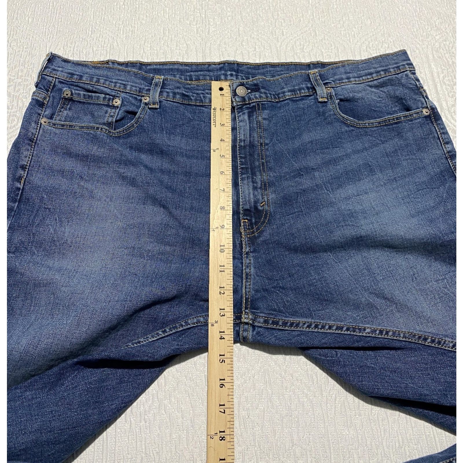 Levi's VINTAGE Levi's 569 Jeans Mens 44x30 Blue Comfort Fit Denim Pants Medium Wash Size US 44 / EU 60 - 4 Thumbnail