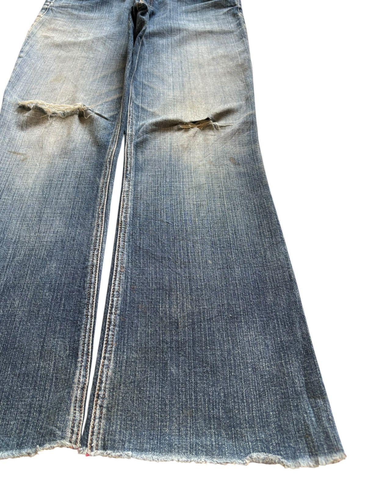 Japanese Brand Vintage Japanese Brand Mud Wash Distressed Flare Jeans Size US 31 - 7 Thumbnail