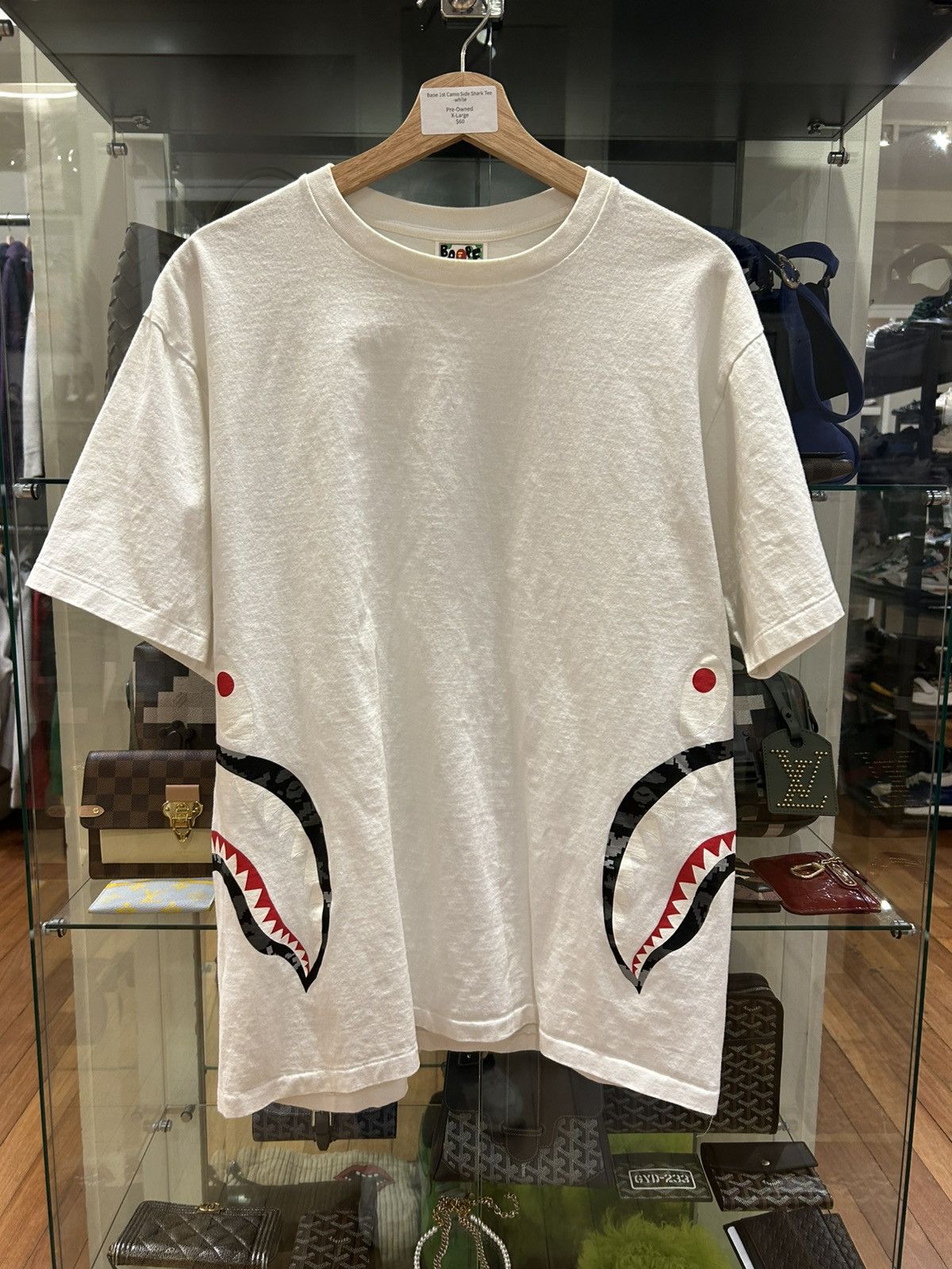 Bape Bape Side Shark Tee - White Size US XL / EU 56 / 4 - 1 Thumbnail