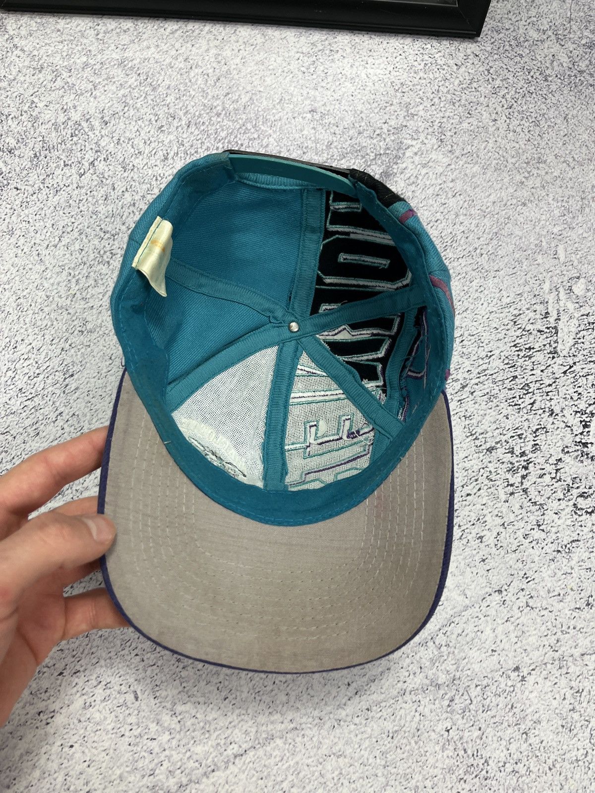 NBA × Sports Specialties × Vintage Vintage 90’s Charlotte Hornets NBA Snap Back Cap Hat Rare Size ONE SIZE - 11 Thumbnail