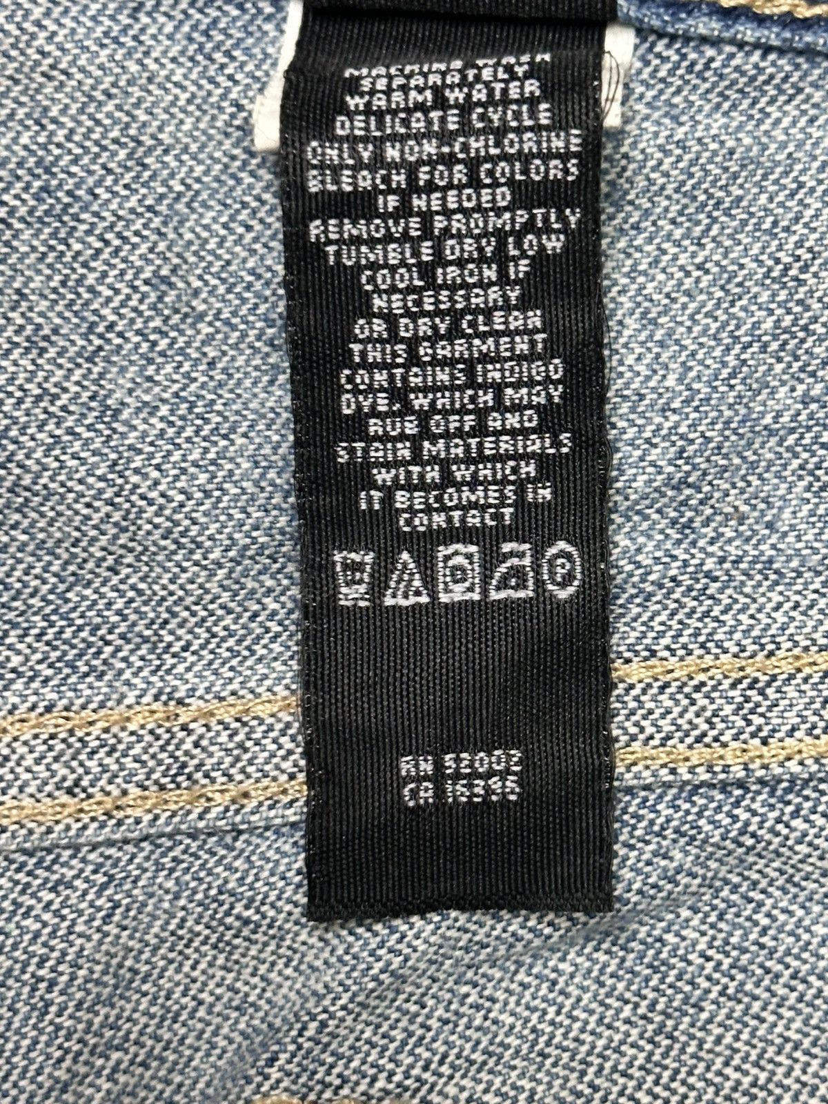 DKNY Vintage DKNY Jean Slight Flare & Bootcut with Faded BlueWash Size US 33 - 12 Thumbnail
