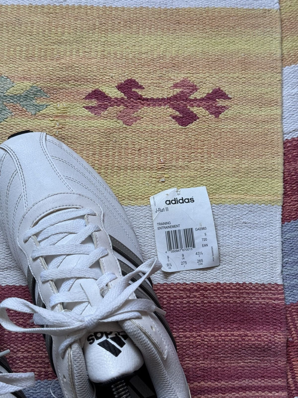 Vintage Vintage Adidas 2011 J Run-III y2k Low “White” Sport Sneakers Size US 9.5 / EU 42-43 - 9 Thumbnail