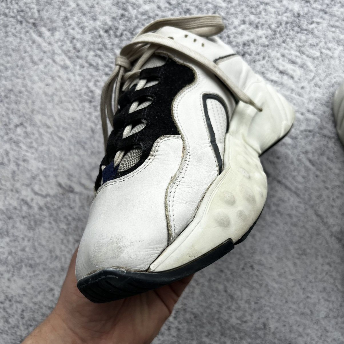 Acne Studios Acne Studios Manhattan White Sneakers Size US 8 / IT 38 - 8 Thumbnail