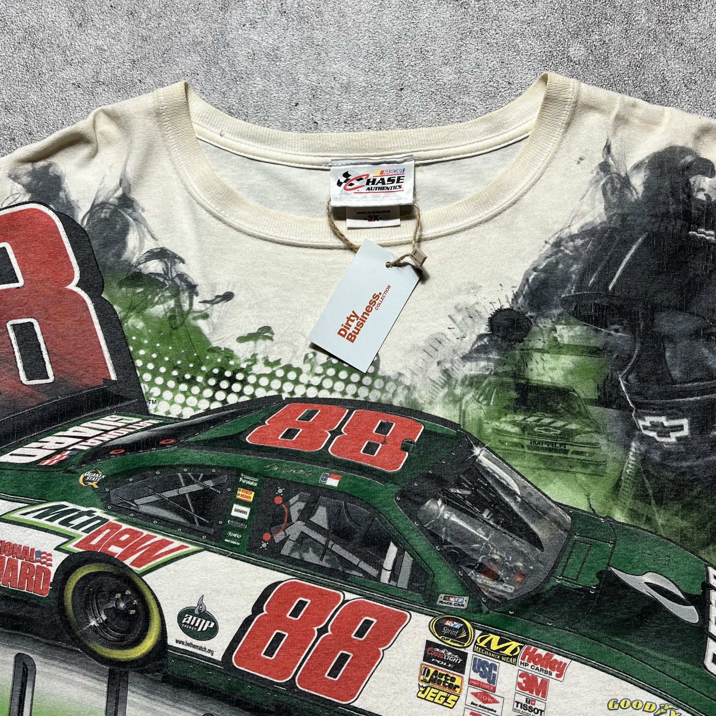 Chase Authentics × NASCAR × Vintage Nascar Over Print T-Shirt Size US XL / EU 56 / 4 - 2 Thumbnail