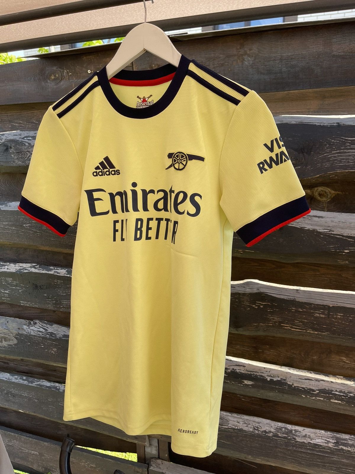 Adidas 2021 Adidas Arsenal soccer jersey Man XS Size US XS / EU 42 / 0 - 5 Thumbnail
