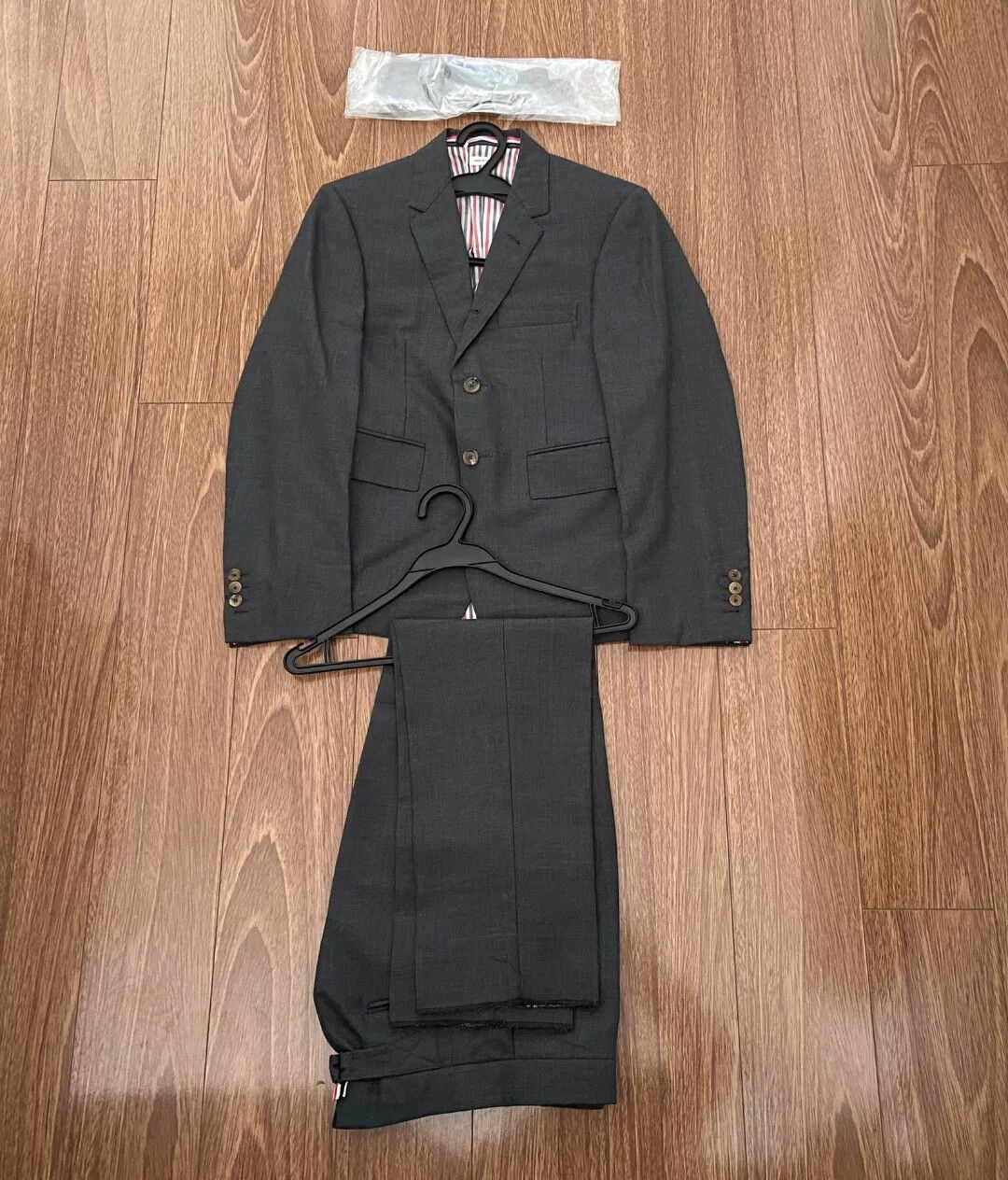 Thom Browne thom browne super 120s two-piece suit Size US XXS / EU 40 - 1 Thumbnail