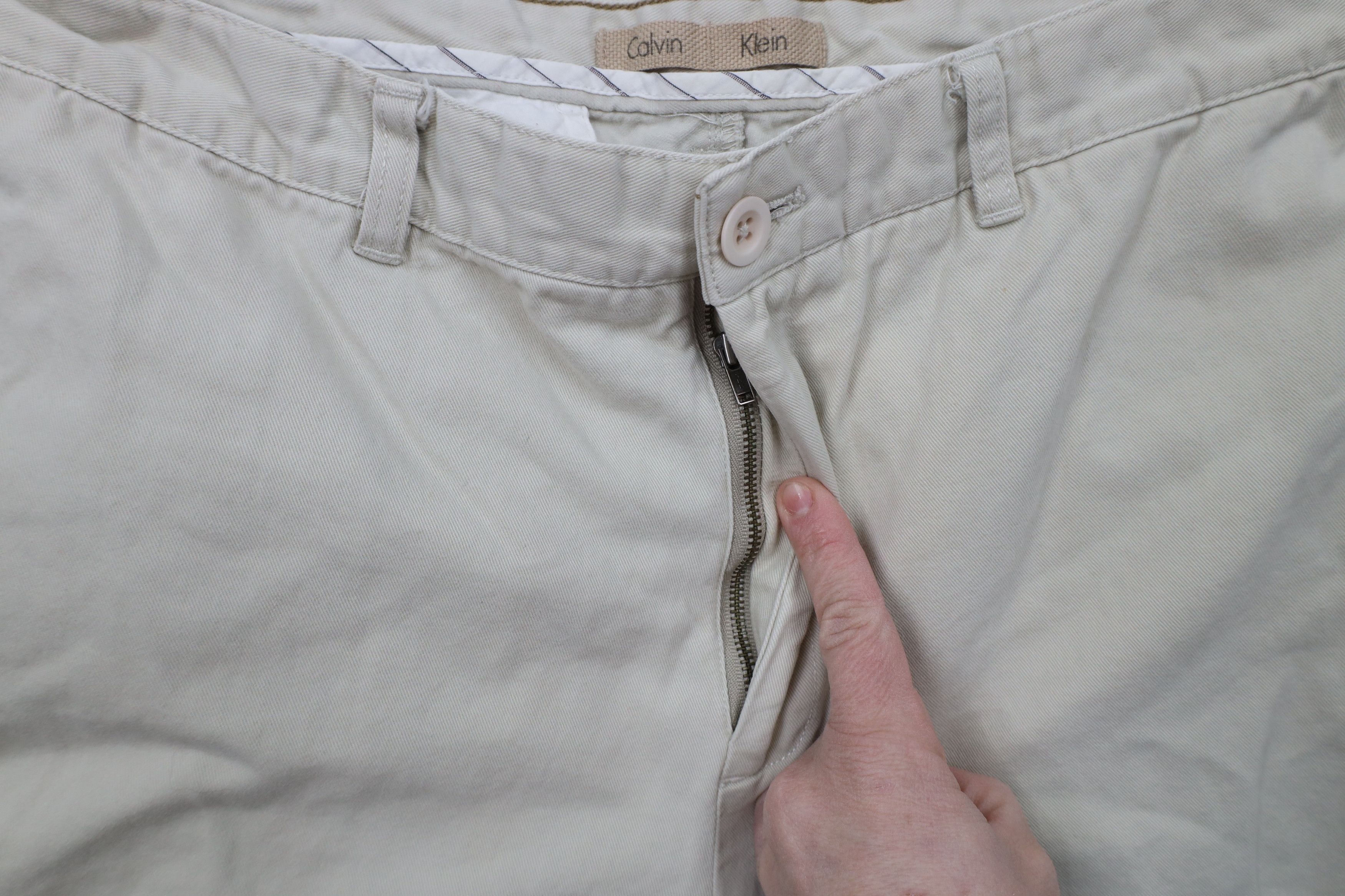 Calvin Klein × Vintage Vintage 90s Calvin Klein Spell Out Wide Leg Pants Beige Size US 34 / EU 50 - 7 Thumbnail