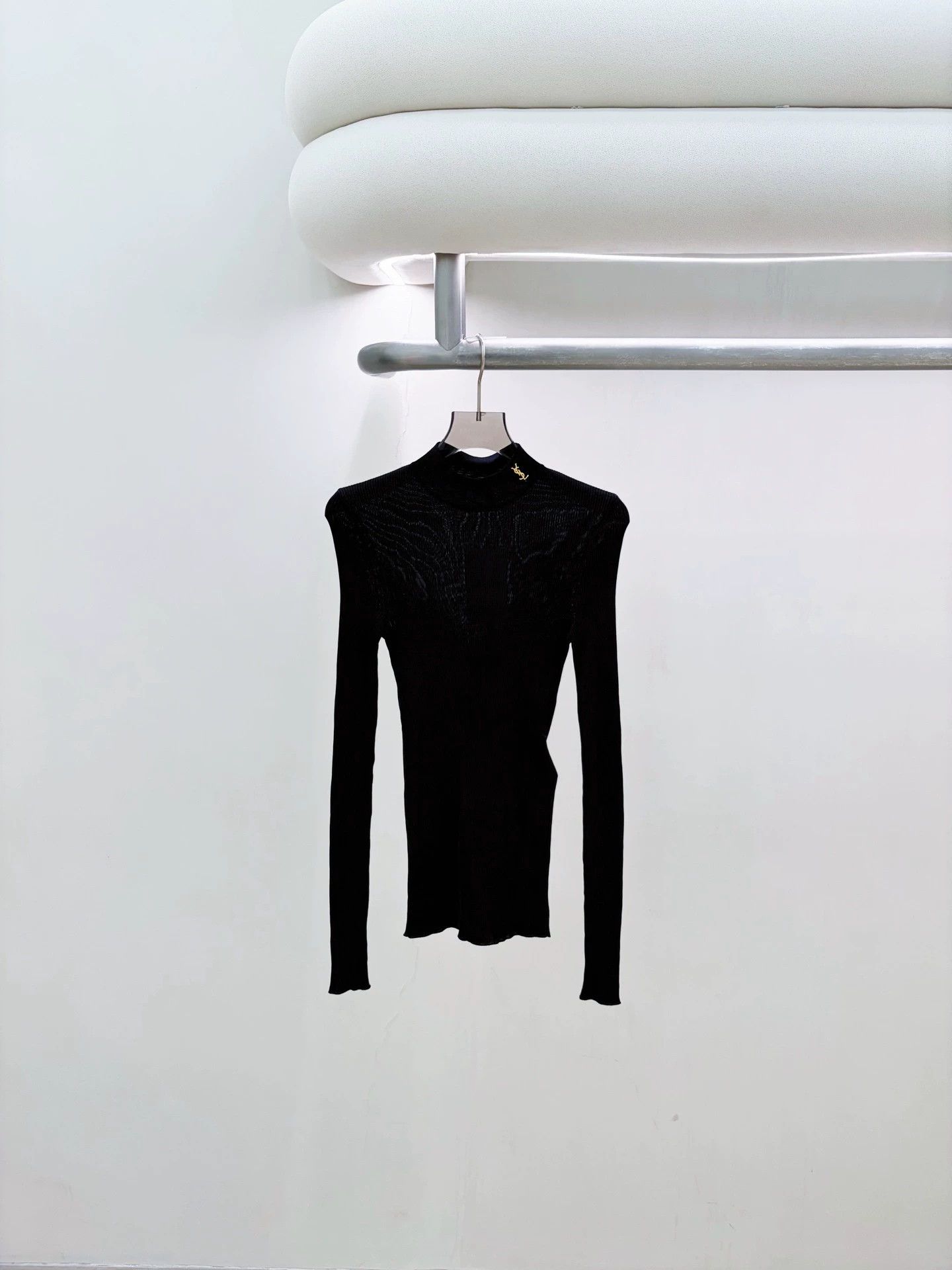 Yves Saint Laurent YSL Black Knit Top XS Size XS / US 0-2 / IT 36-38 - 1 Thumbnail