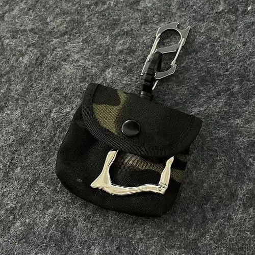 Jewelry Black Camouflage Compact Keychain Pouch, Durable Clip Size ONE SIZE - 3 Thumbnail