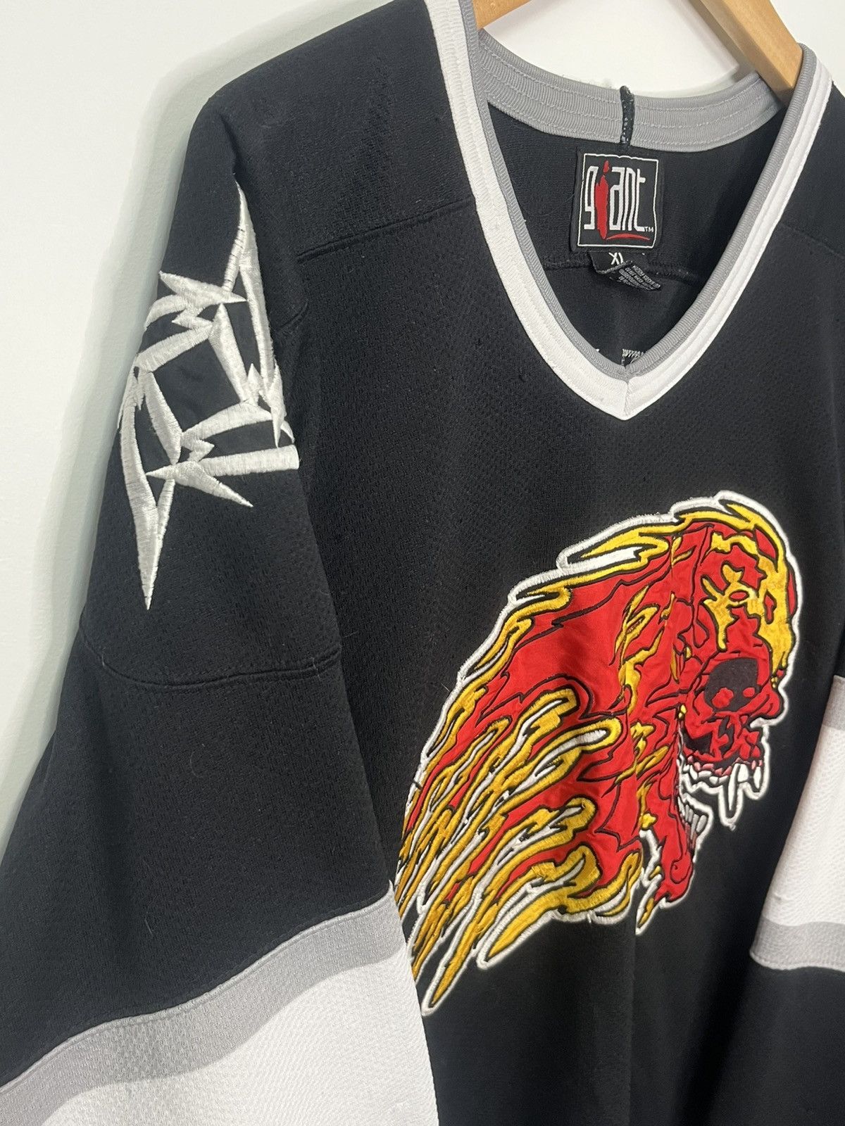 Metallica Metallica Black XL Flame Skull Tour 97 1997 Hockey Jersey Size US XL / EU 56 / 4 - 4 Thumbnail