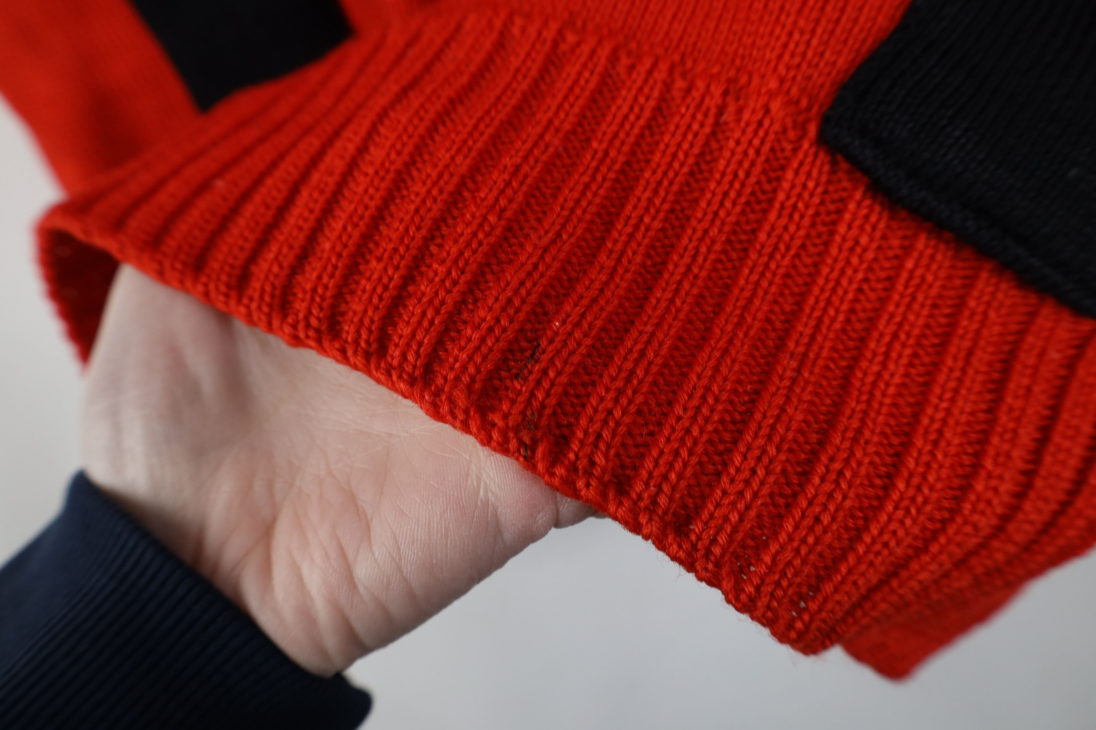 Vintage Vintage 60s Wool Knit Cheerleader Short Sleeve Sweater USA Size XS / US 0-2 / IT 36-38 - 8 Thumbnail