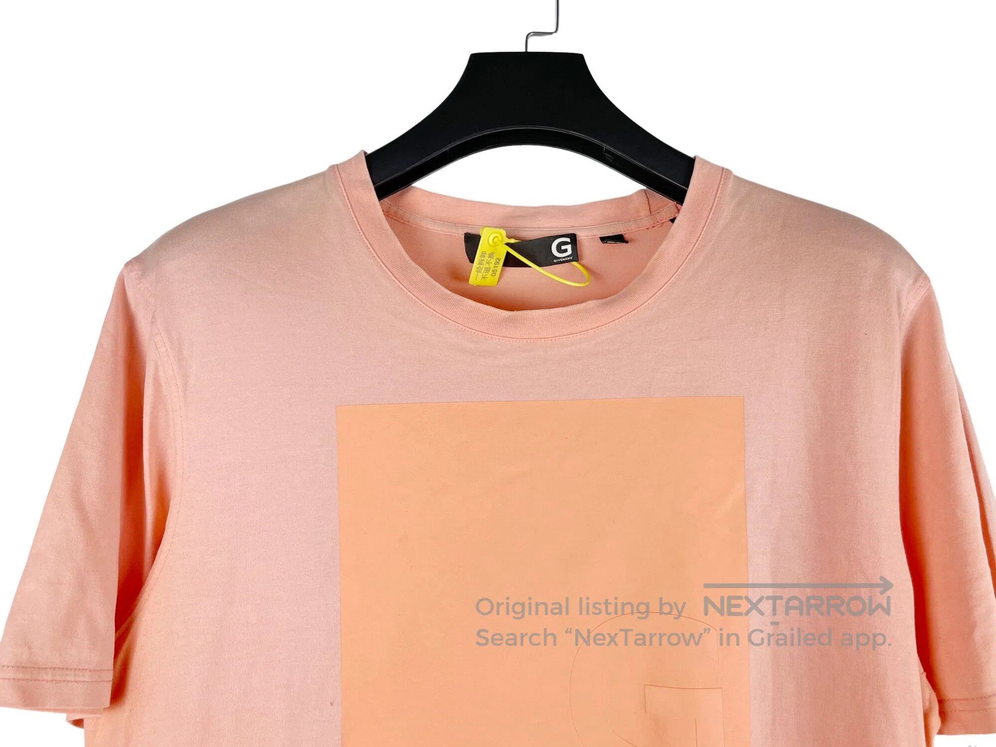 Givenchy Givenchy Pink Embossed Print Short Sleeve Size US XL / EU 56 / 4 - 3 Thumbnail