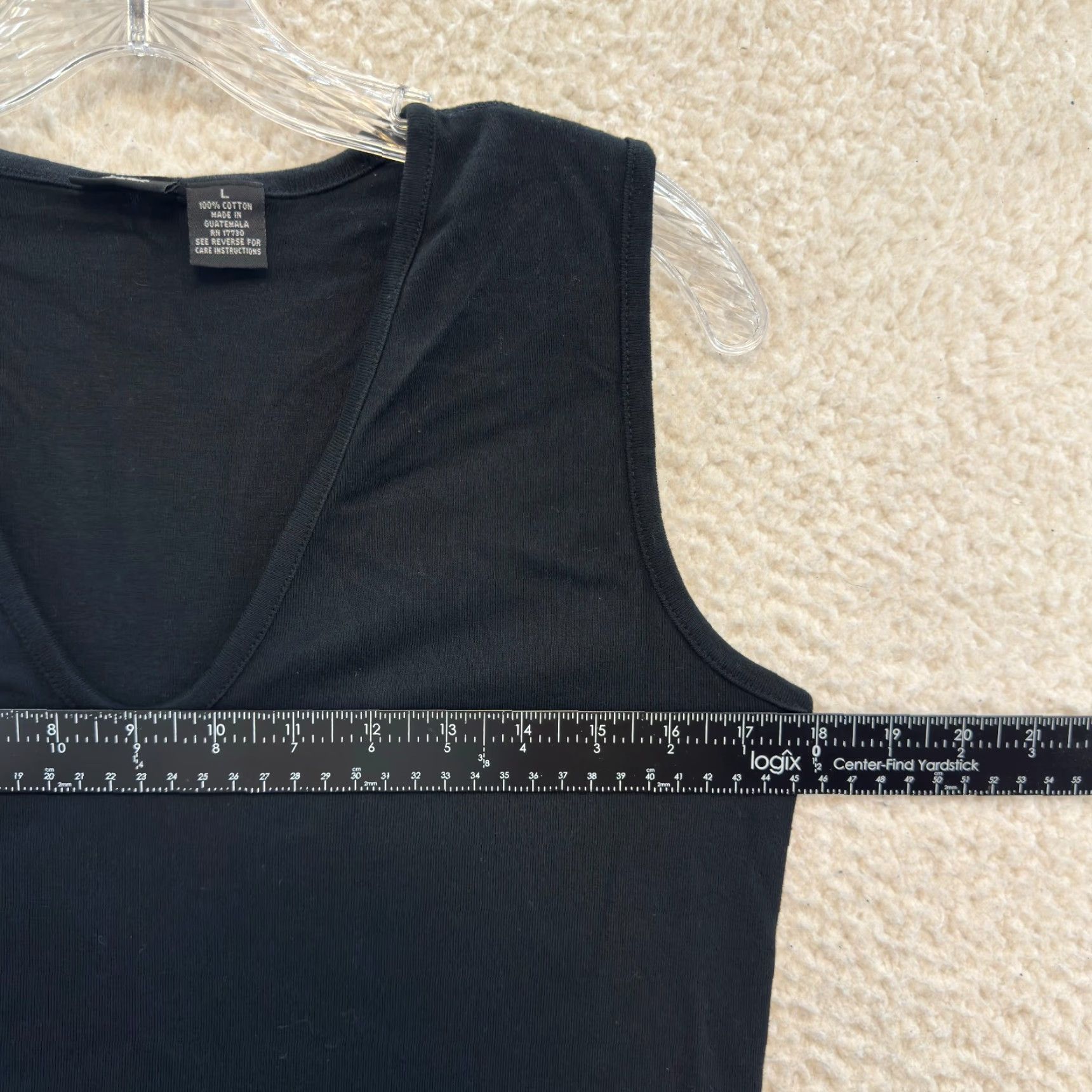 Mossimo VINTAGE Mossimo Top Shirt L Black Sleeveless V-Neck Y2K Minimalist Corpcore Office Mens Size L / US 10 / IT 46 - 4 Thumbnail