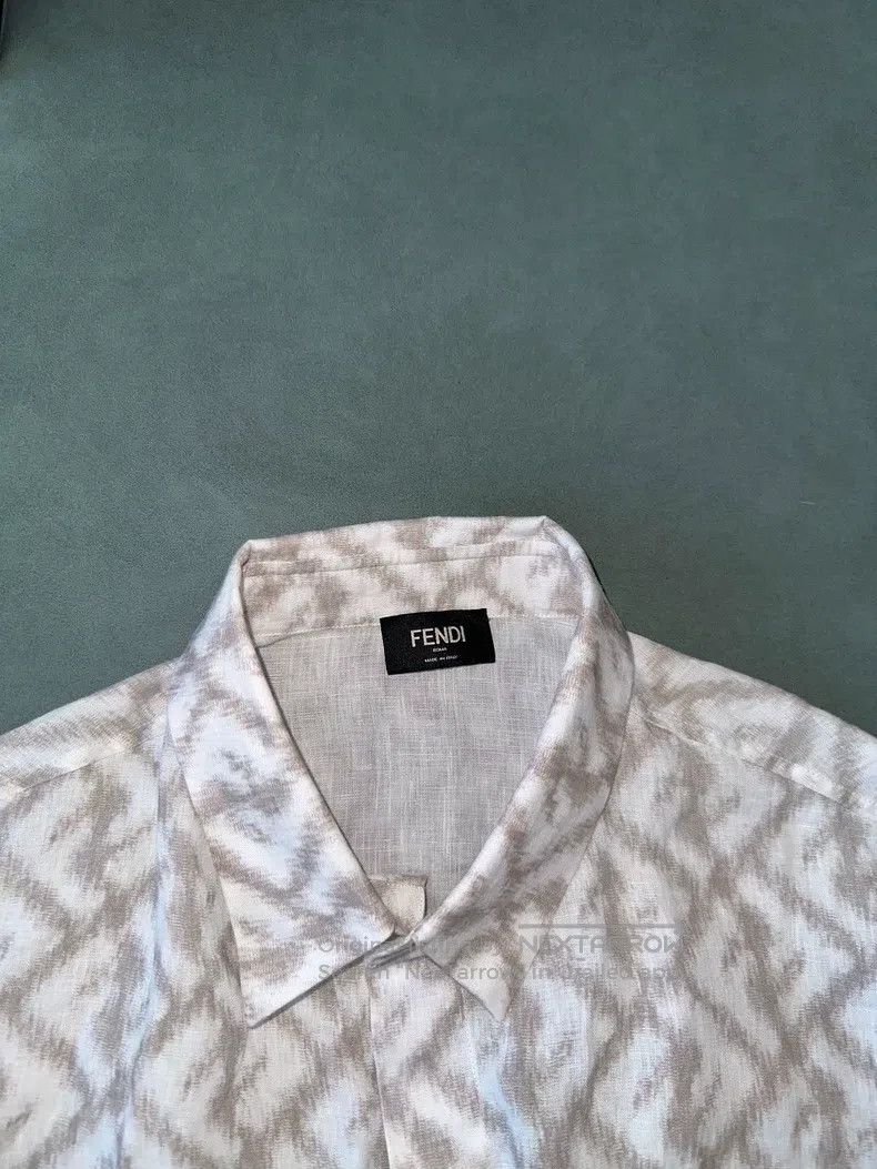 Fendi Fendi size 41 Monogrammed shirt, letter all-over print sing Size US XXS / EU 40 - 2 Thumbnail