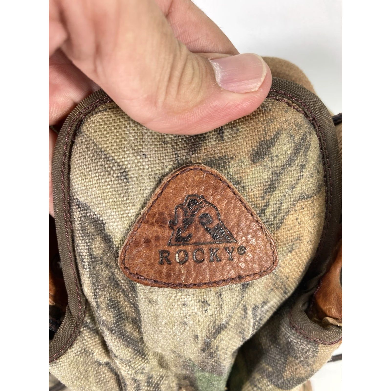Vintage ROCKY Goretex Hunting Boots Men 10 M Brown Leather Lace Up Camouflage Leather Upper | Combat Style, Hunting Theme, Leather Outsole, US 10 Size US 10 / EU 43 - 3 Thumbnail