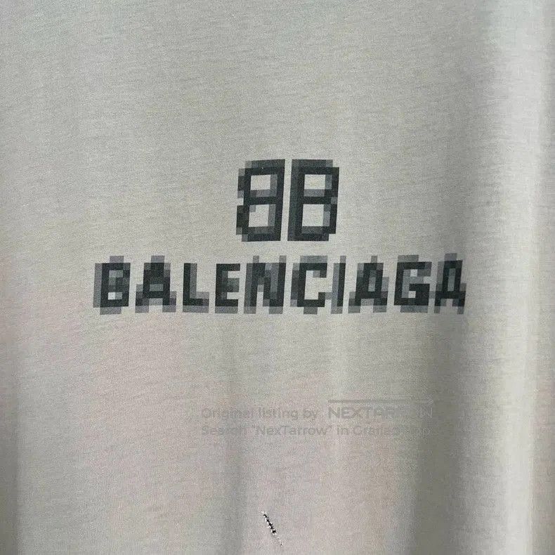 Balenciaga Balenciaga Distressed BB Logo Short Sleeve. Size US L / EU 52-54 / 3 - 3 Thumbnail