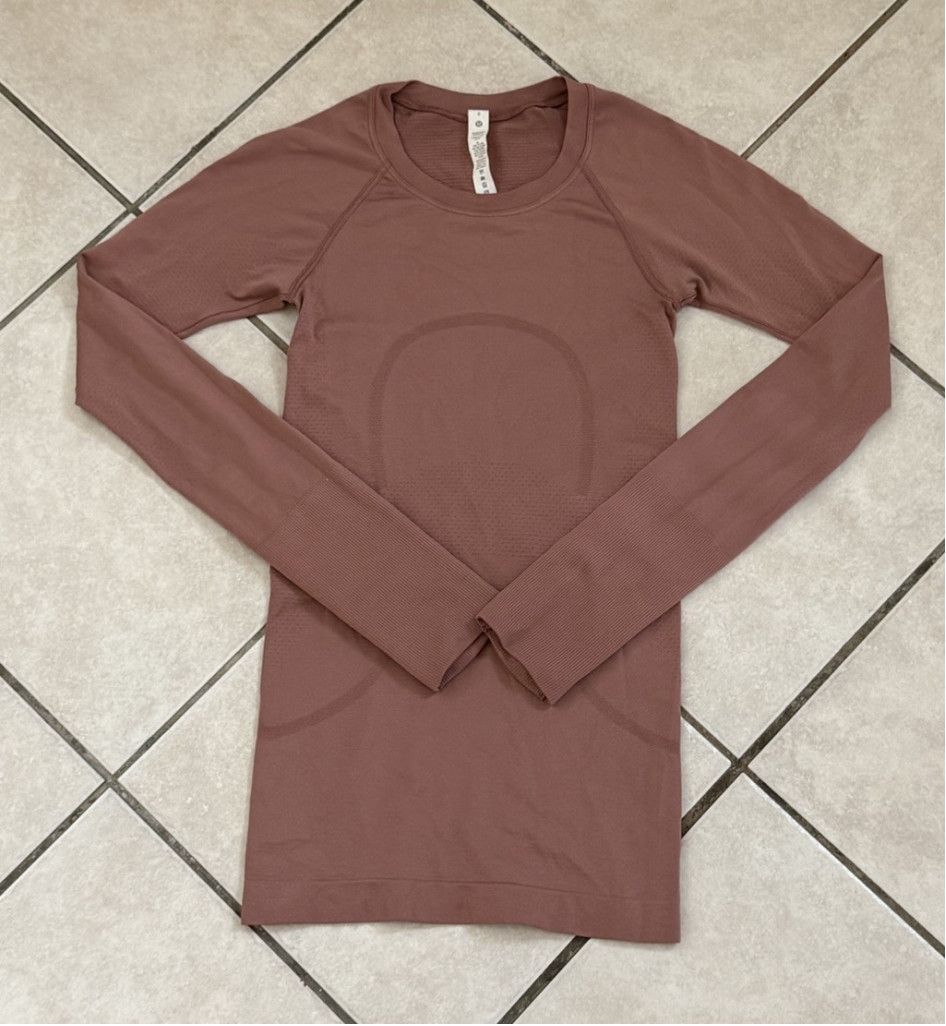 Lululemon LULULEMON SWIFTLY LONG SLEEVE SHIRT DUSTY PINK COLOR SIZE 0 Size XS / US 0-2 / IT 36-38 - 4 Thumbnail
