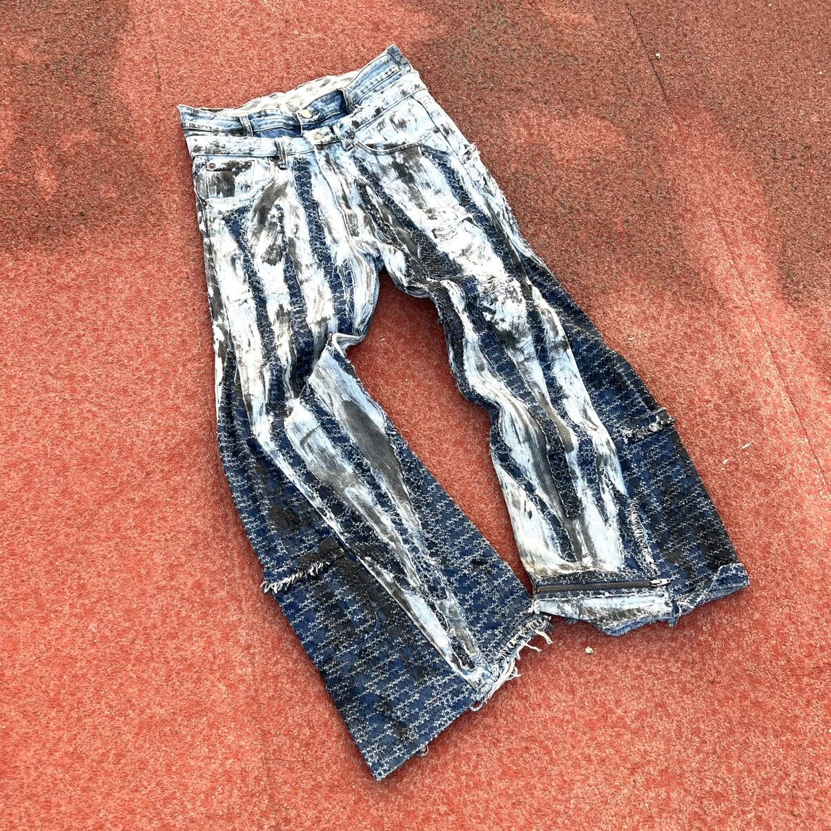 Levi's Double Waist Chaotic Blue Stains Panto Size US 33 - 9 Thumbnail