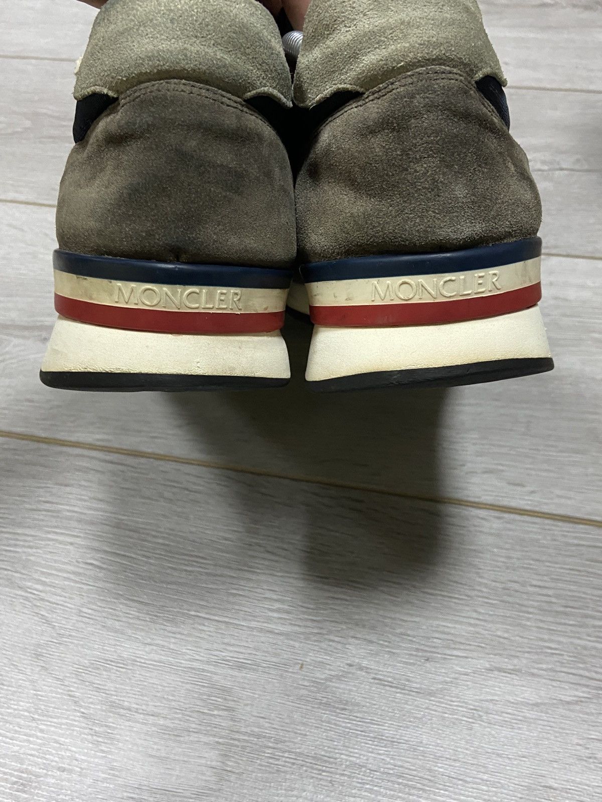 Moncler Moncler suede sneakers shoes Size US 13 / EU 46 - 10 Thumbnail