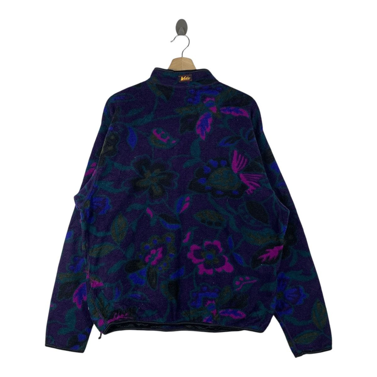 Vintage Vintage REI Outdoor Sportswear Flower Design Sweatshirt Size US L / EU 52-54 / 3 - 2 Thumbnail
