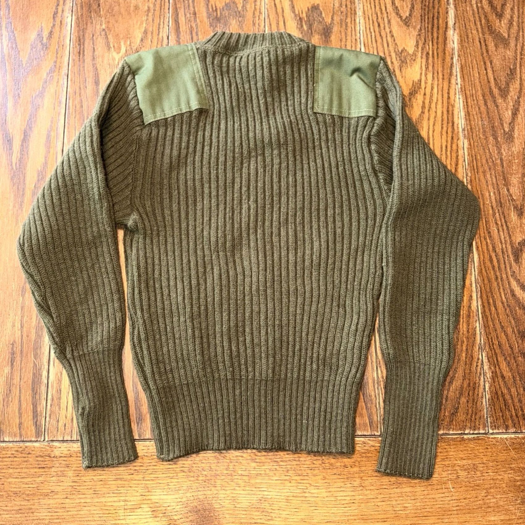 Commando VINTAGE DSCP Valor Collection Commando Sweater Mens 32 XXS Green Wool Military Casual Knit Crew Neck Long Sleeve Ribbed Regular Shirt? Size US XS / EU 42 / 0 - 5 Thumbnail