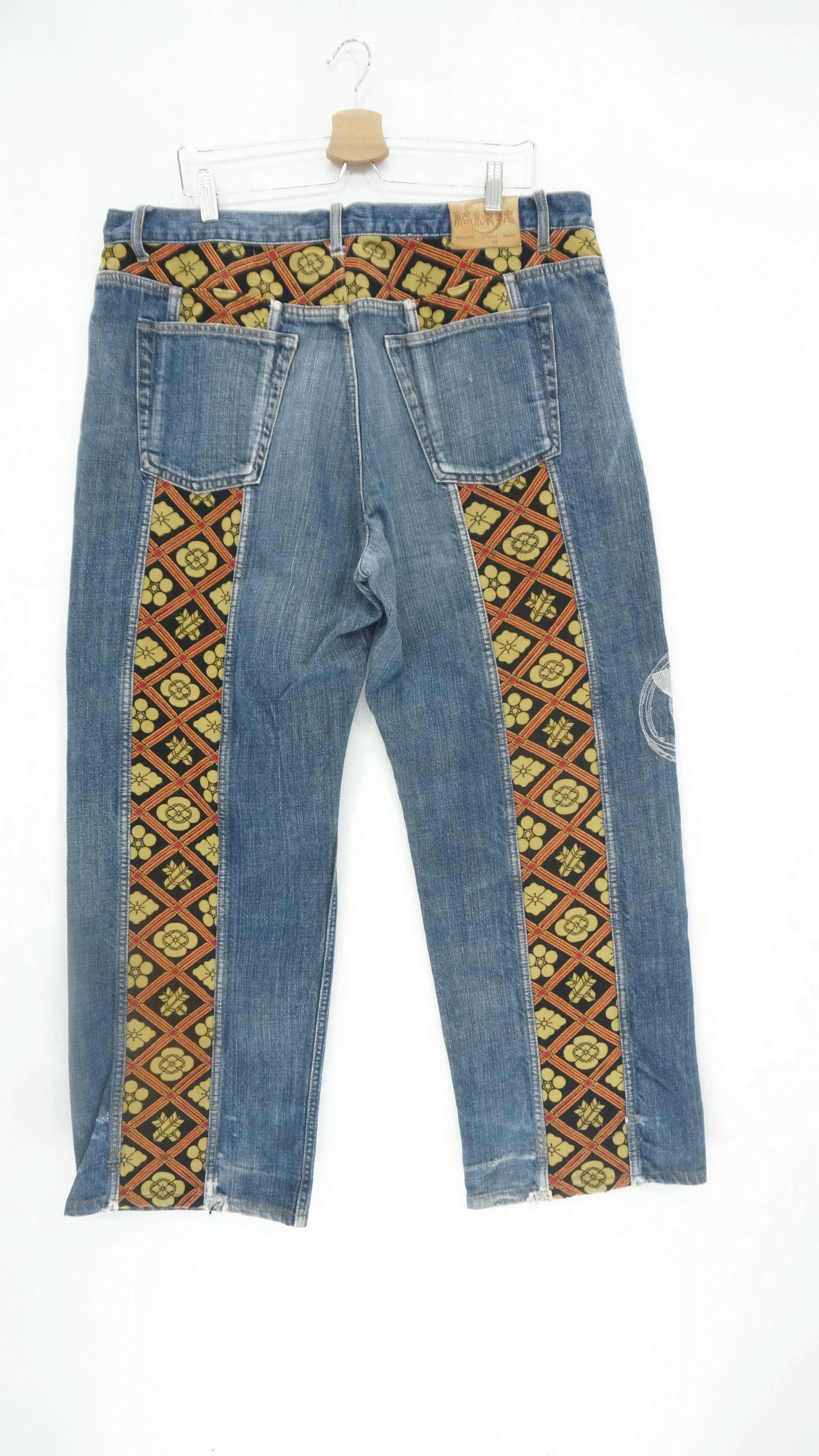 Japanese Brand 🌸🌸Rare Karakuri Tamashi Koi Embroidery Vintage Jeans Size US 40 / EU 56 - 1 Thumbnail