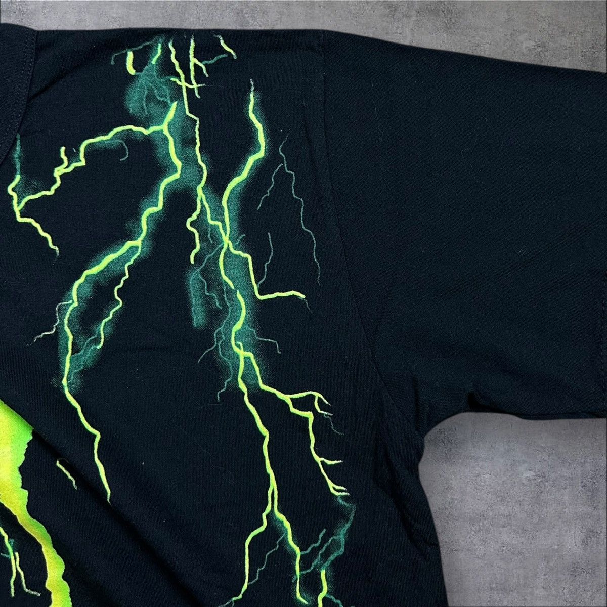 Vintage MONSTER ENERGY NEON LIGHTING BLACK RACING T SHIRT TEE Size US M / EU 48-50 / 2 - 3 Thumbnail