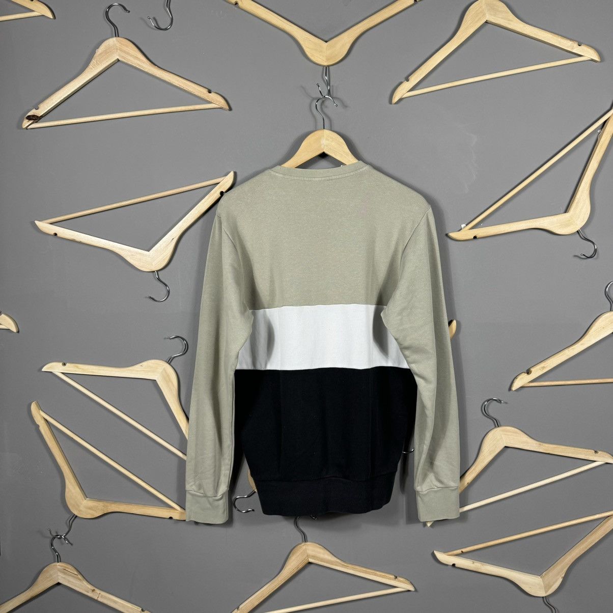 Adidas Adidas Juventus Sweatshirt Colorblock Crewneck Size US L / EU 52-54 / 3 - 8 Thumbnail