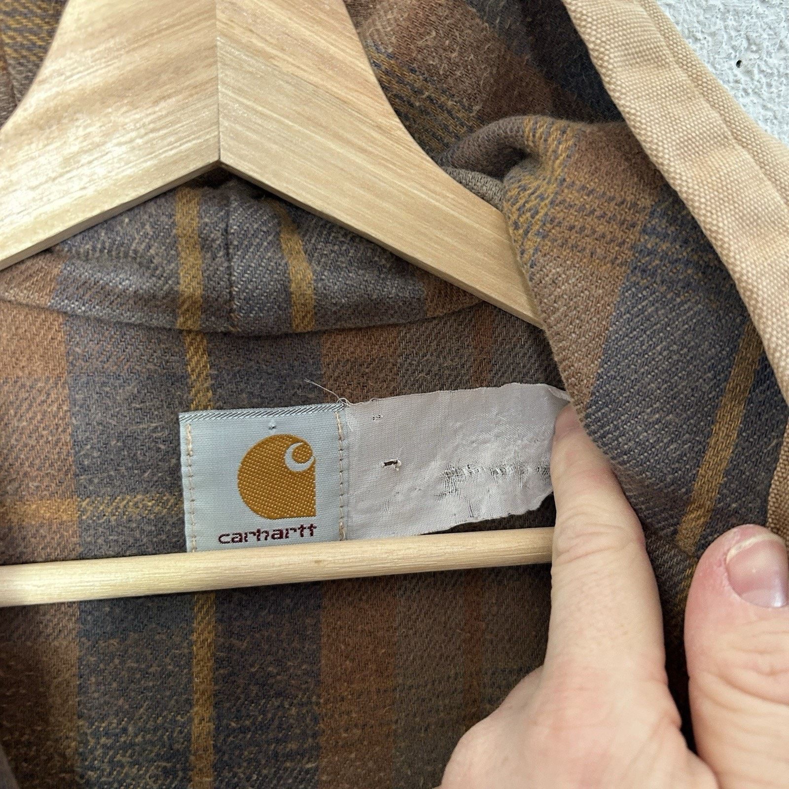 Carhartt Vintage Carhartt Plaid-Lined Hooded Active Jacket “Brown” Size US S / EU 44-46 / 1 - 13 Thumbnail