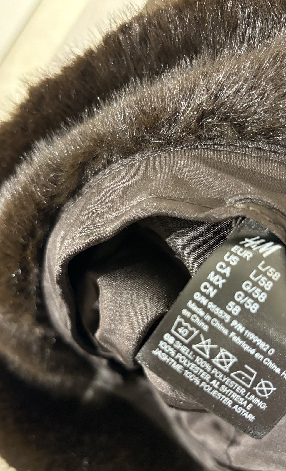 H&M H&M fluffy bucket hat fur unisex Size ONE SIZE - 5 Thumbnail