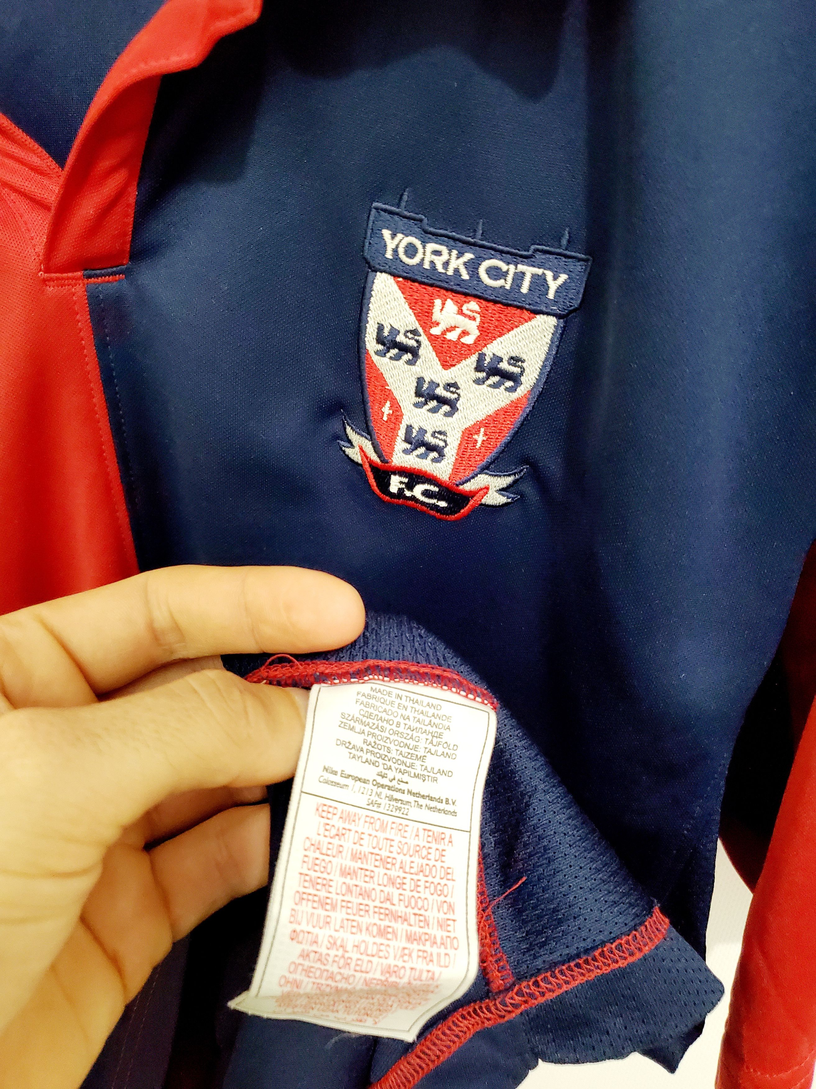 Nike × Vintage Vintage York City FC 2008-09 Home jersey perfect condition Size US M / EU 48-50 / 2 - 4 Thumbnail