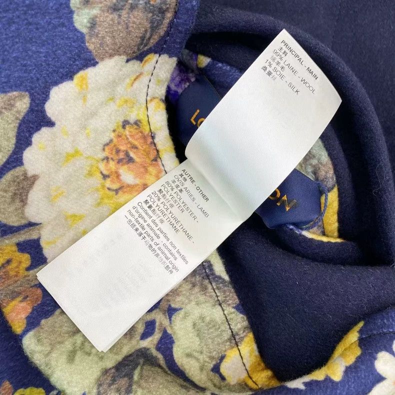 Louis Vuitton Louis Vuitton Sheep wool show style reversible wool coat Size XS / US 0-2 / IT 36-38 - 7 Thumbnail