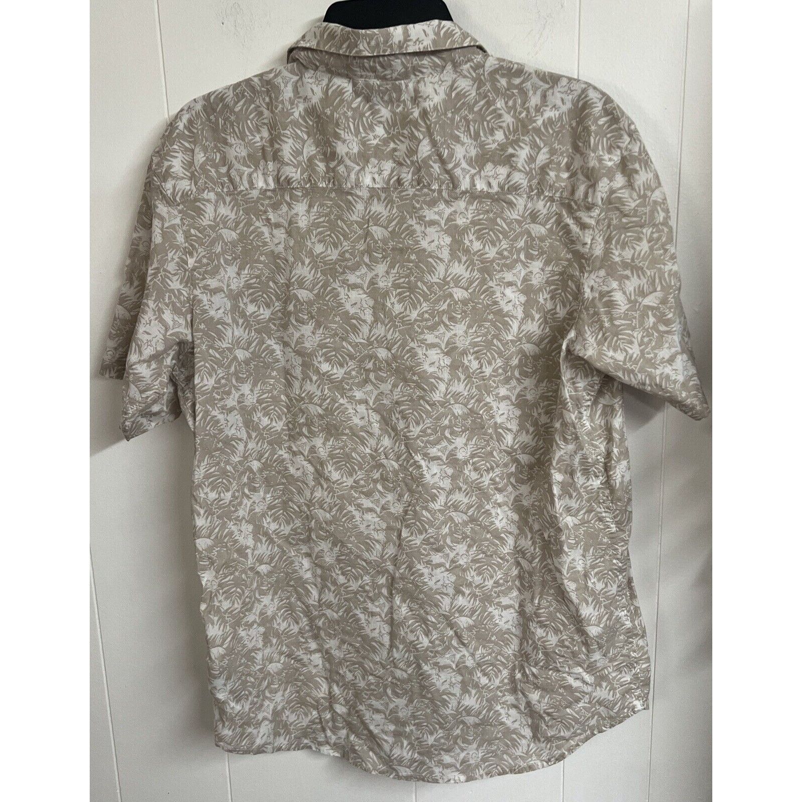 Columbia EUC Columbia Shirt Mens Size M Beige Short Sleeve Button Up Size US M / EU 48-50 / 2 - 5 Thumbnail