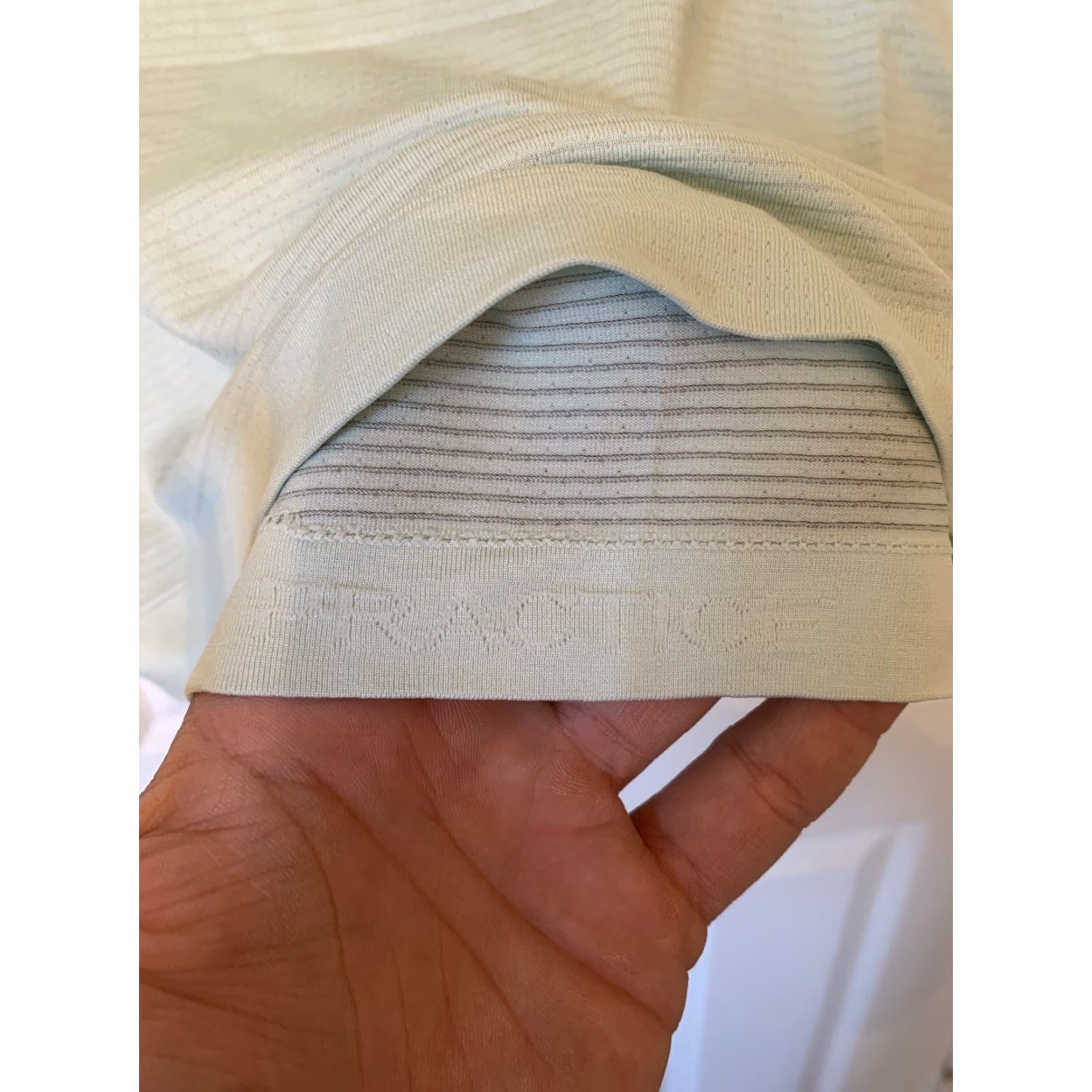 Lululemon Lululemon Men Shirt Large Live in Practice Short Sleeve Performance Athletic Shirt Size US L / EU 52-54 / 3 - 7 Thumbnail