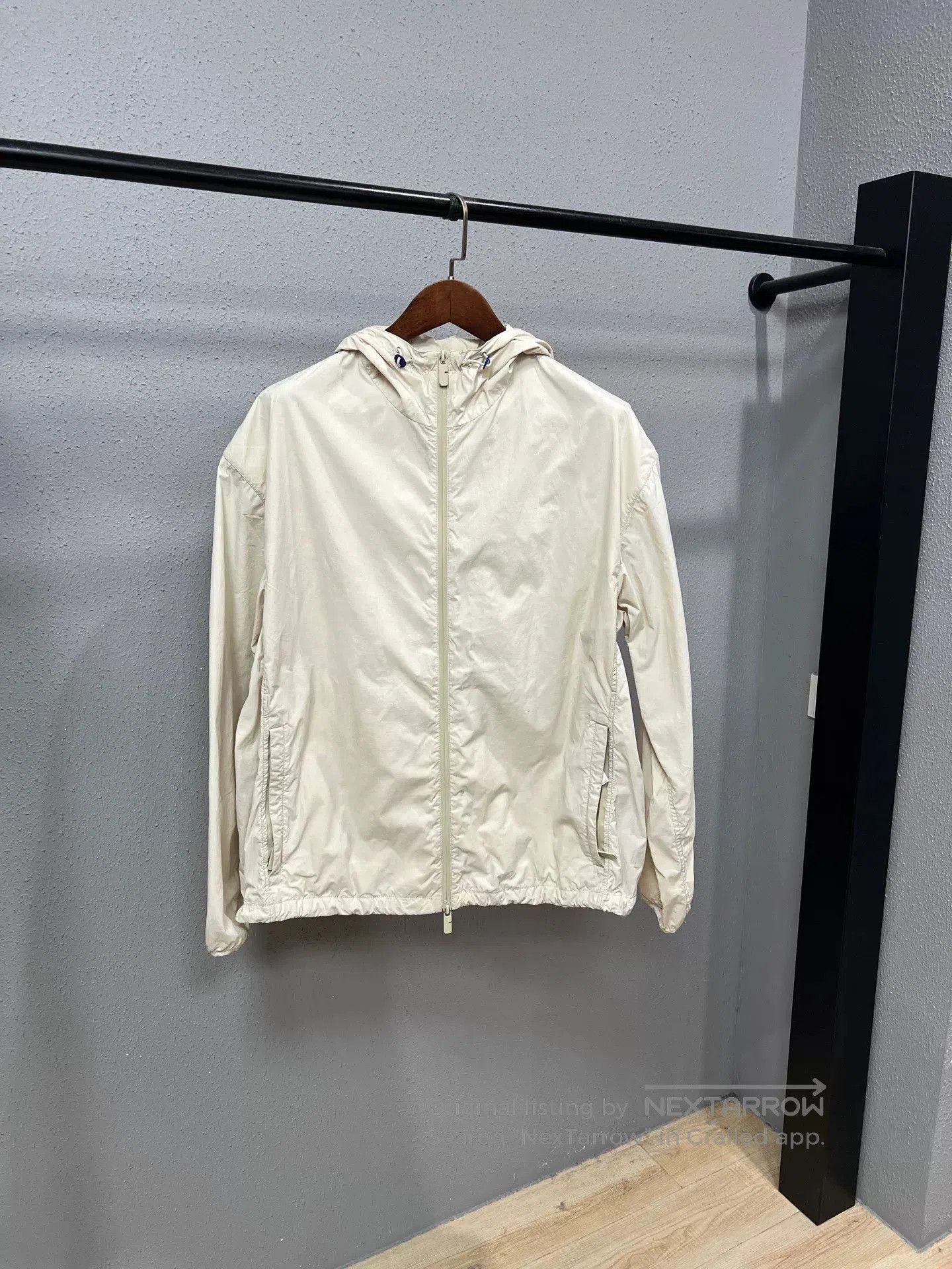 Burberry Burberry Beige Windbreaker. Size US M / EU 48-50 / 2 - 1 Thumbnail