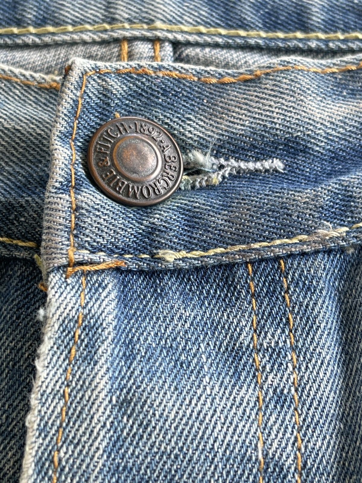 Abercrombie & Fitch Vintage Abercrombie & Fitch New York Distressed Denim Size US 34 / EU 50 - 12 Thumbnail