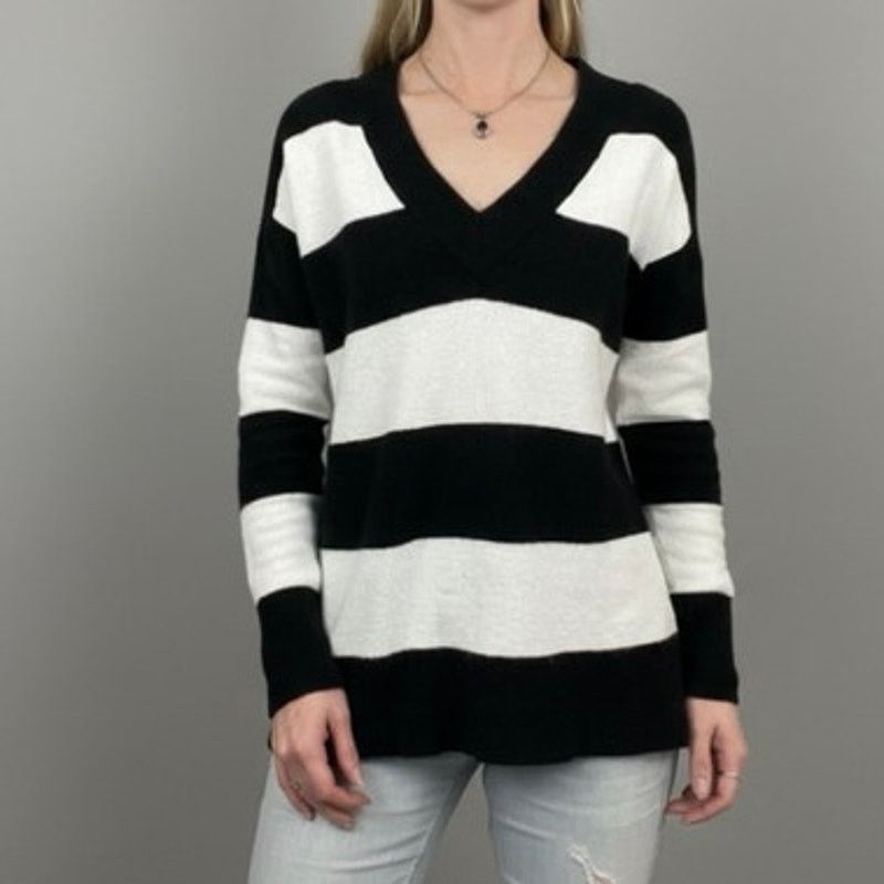 Other Halogen Black & White Thick Striped V-Neck Knit Sweater Size M / US 6-8 / IT 42-44 - 1 Thumbnail