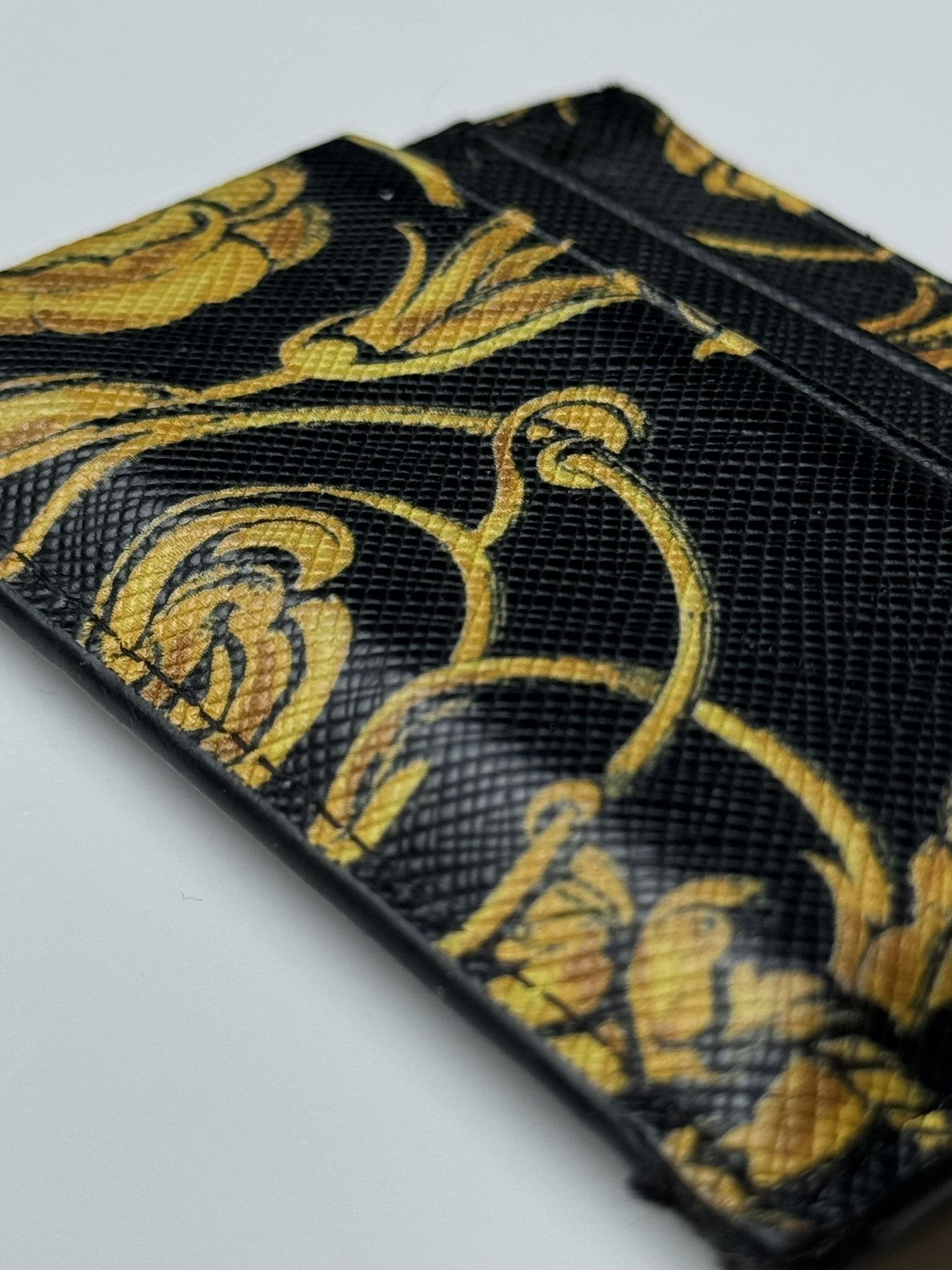 Versace Jeans Couture baroque-print textured cardholder Size ONE SIZE - 4 Thumbnail