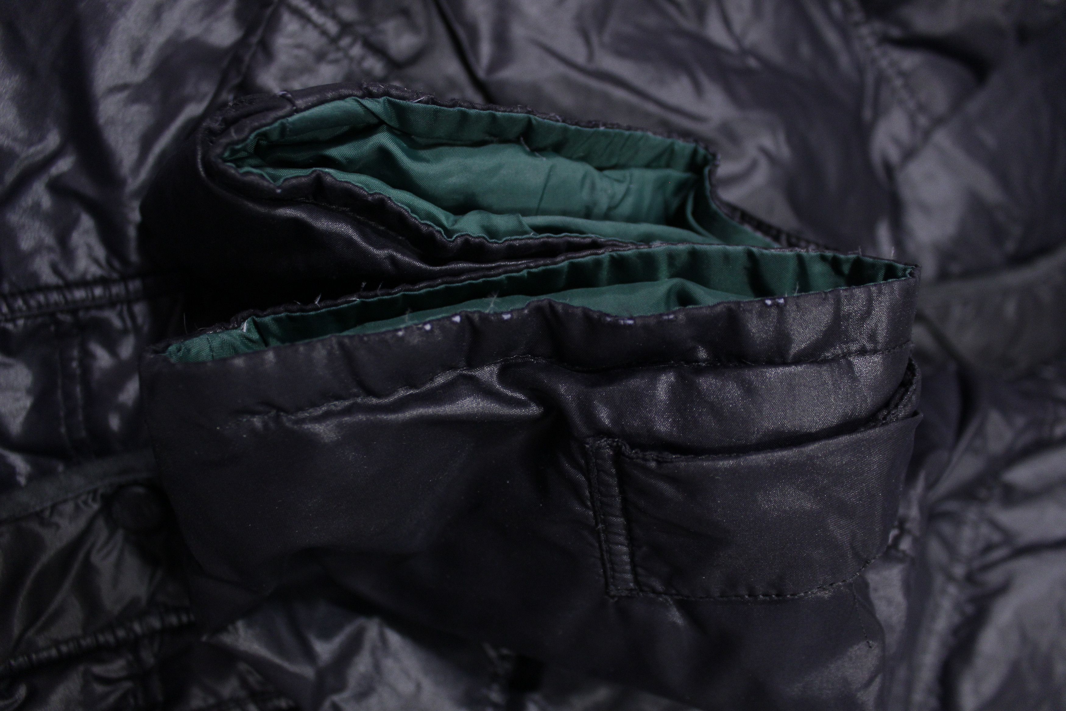 Tommy Hilfiger 90S Big Logo Down Jacket Size US XL / EU 56 / 4 - 10 Thumbnail