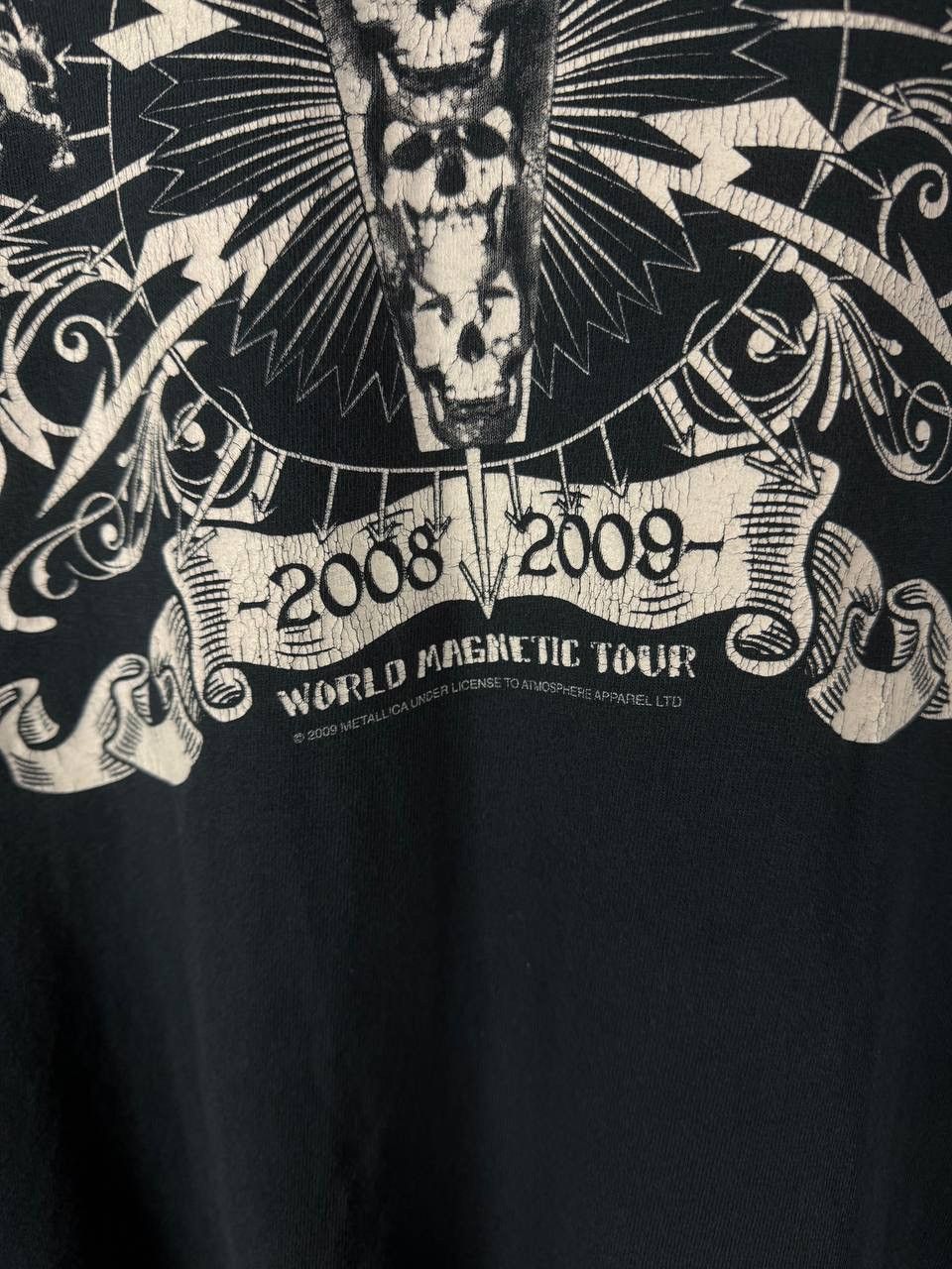 Metallica Metallica 2009 rock band overprinted tour tee Size US L / EU 52-54 / 3 - 5 Thumbnail