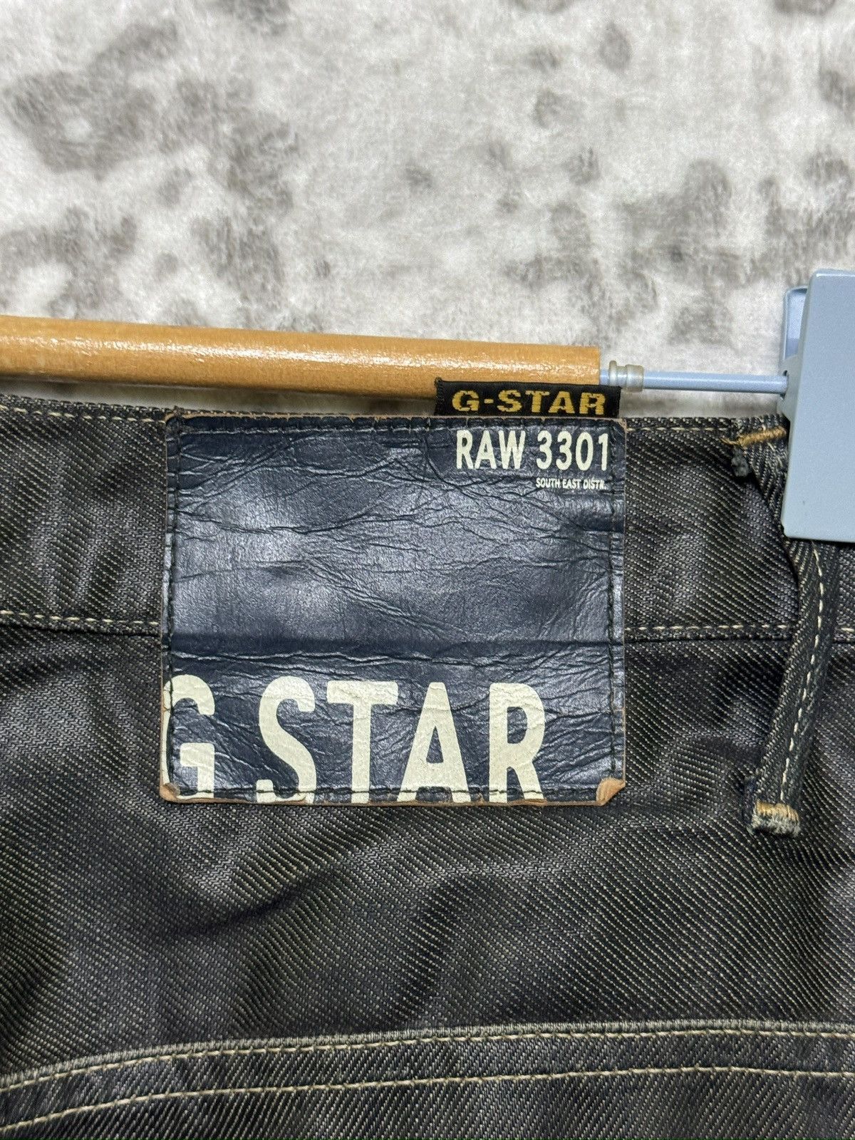 G-Star Vintage G-Star RAW 3301 Waxed Coated Distressed Denim Jeans Size US 31 - 12 Thumbnail