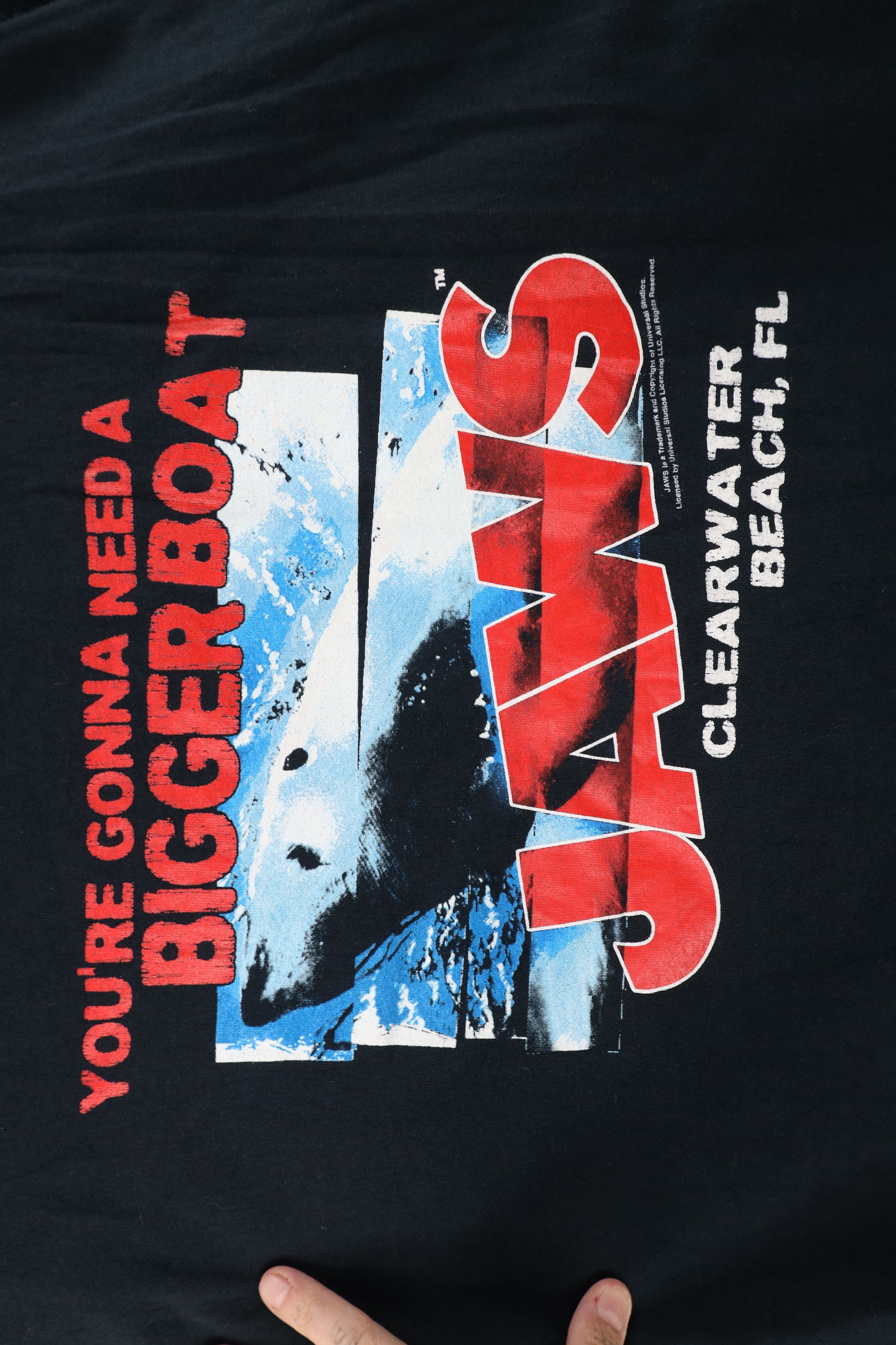 Vintage Vintage Y2K Universal Studios Spell Jaws Clearwater T-Shirt Size US L / EU 52-54 / 3 - 4 Thumbnail