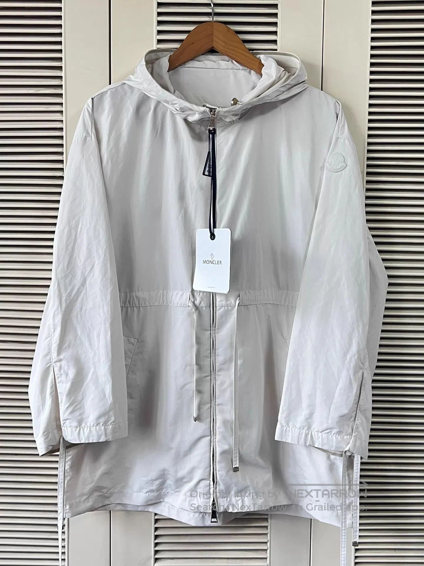 Moncler White Hooded Light Jacket - XXS. Size US XXS / EU 40 - 1 Thumbnail