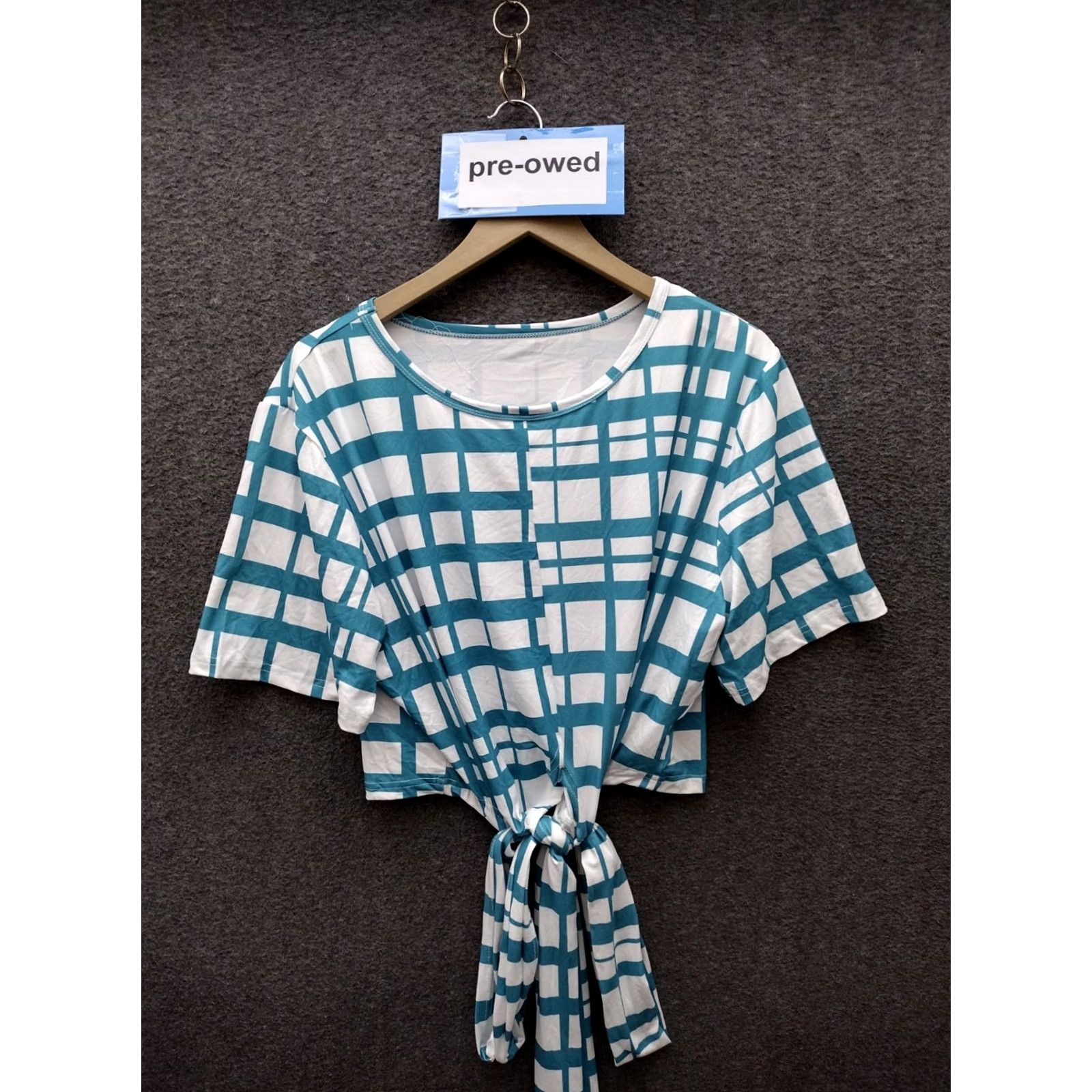 Vintage Vintage Unbranded Graphic Print Tie Front Top Shirt Adults 4XL Green Flutter Sleeve Round Neck Blouse Women’s Cashmere? Size XXL / US 16-18 / IT 52-54 - 2 Thumbnail