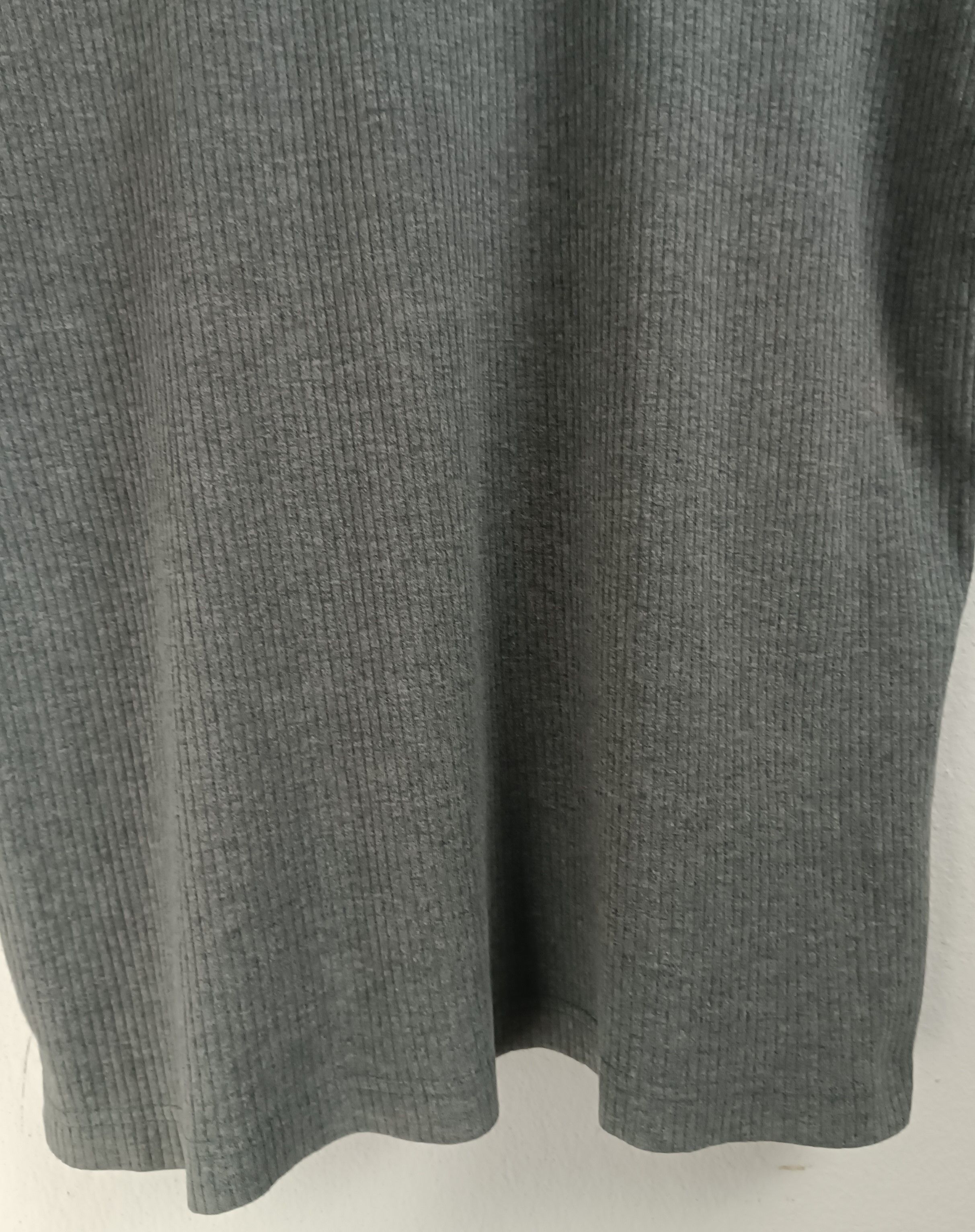 Vintage VINTAGE 90'S DISTRESSED YVES SAINT LAURENT DESIGNER TEE Size US M / EU 48-50 / 2 - 16 Thumbnail