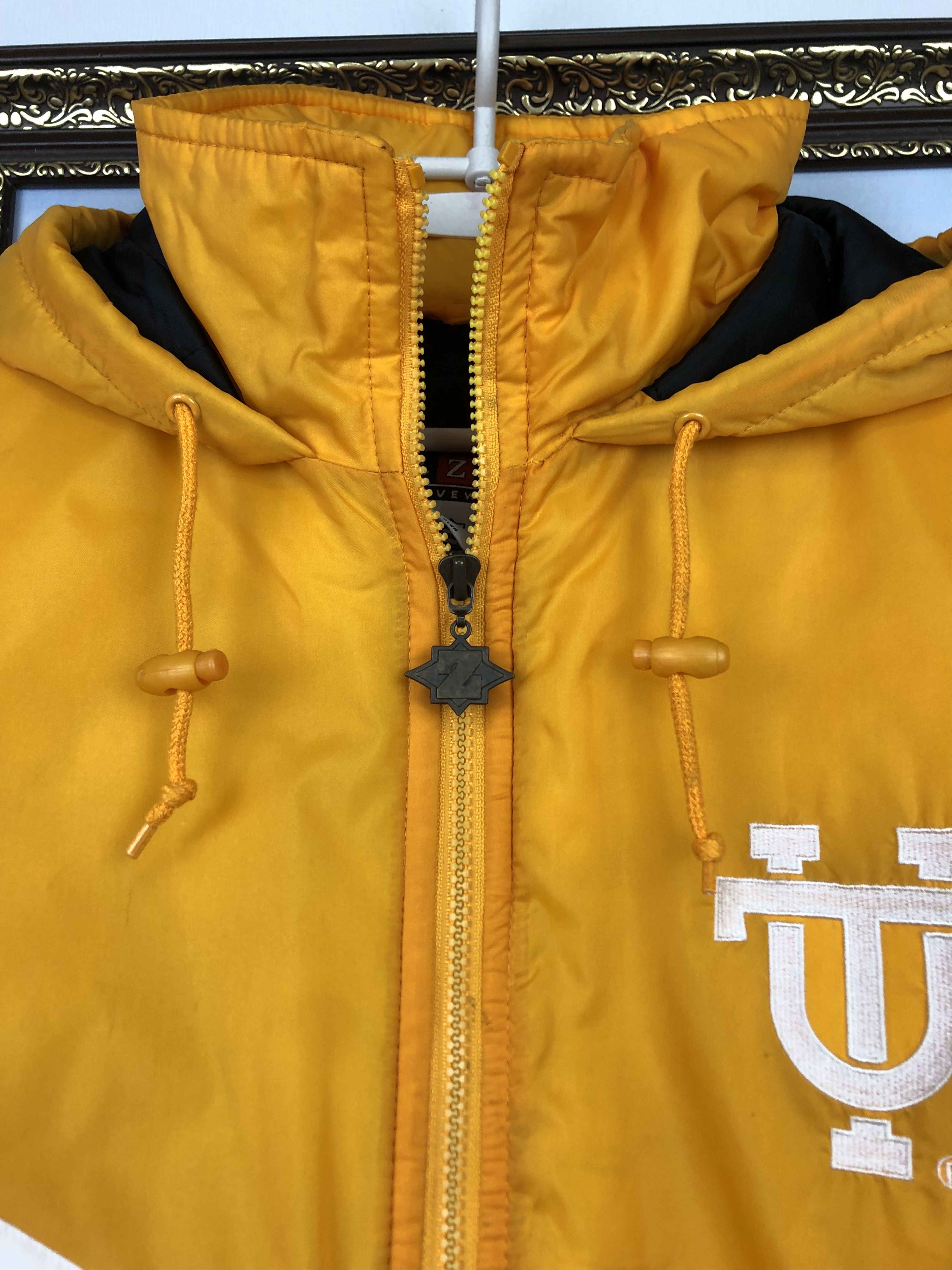 Vintage Vintage Jerzees Tennessee University Jacket Hype Bomber Size US M / EU 48-50 / 2 - 7 Thumbnail