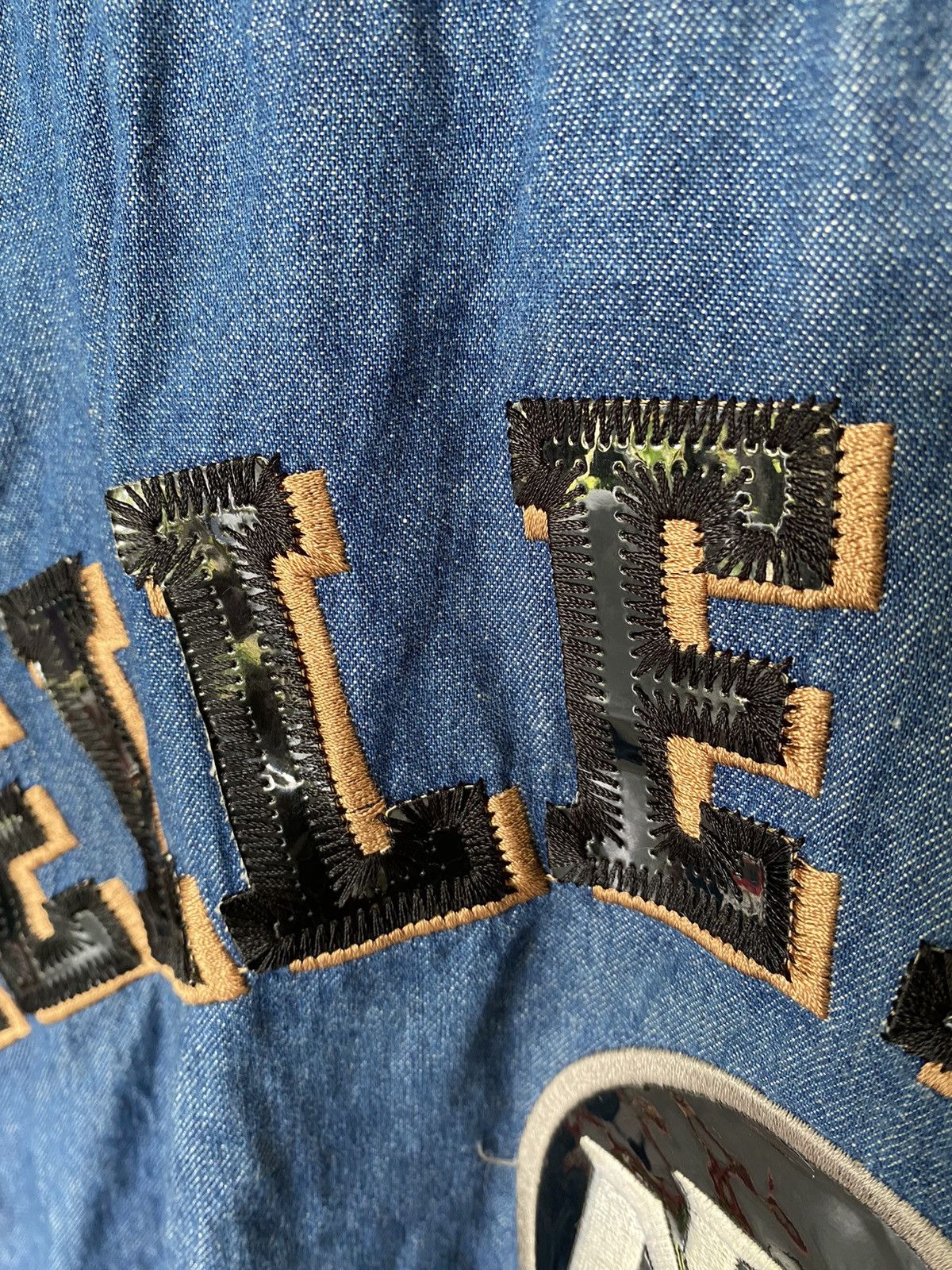 Pelle Pelle 1990s Pelle Pelle Embroidery light Jacket Size US XL / EU 56 / 4 - 5 Thumbnail