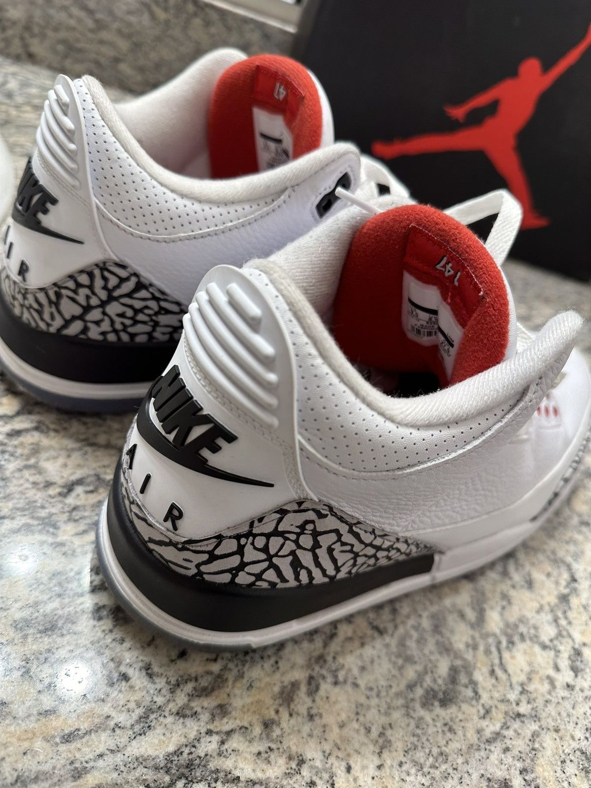 Nike Air jordan white cement 3 NRG free throw line Size US 9.5 / EU 42-43 - 8 Thumbnail