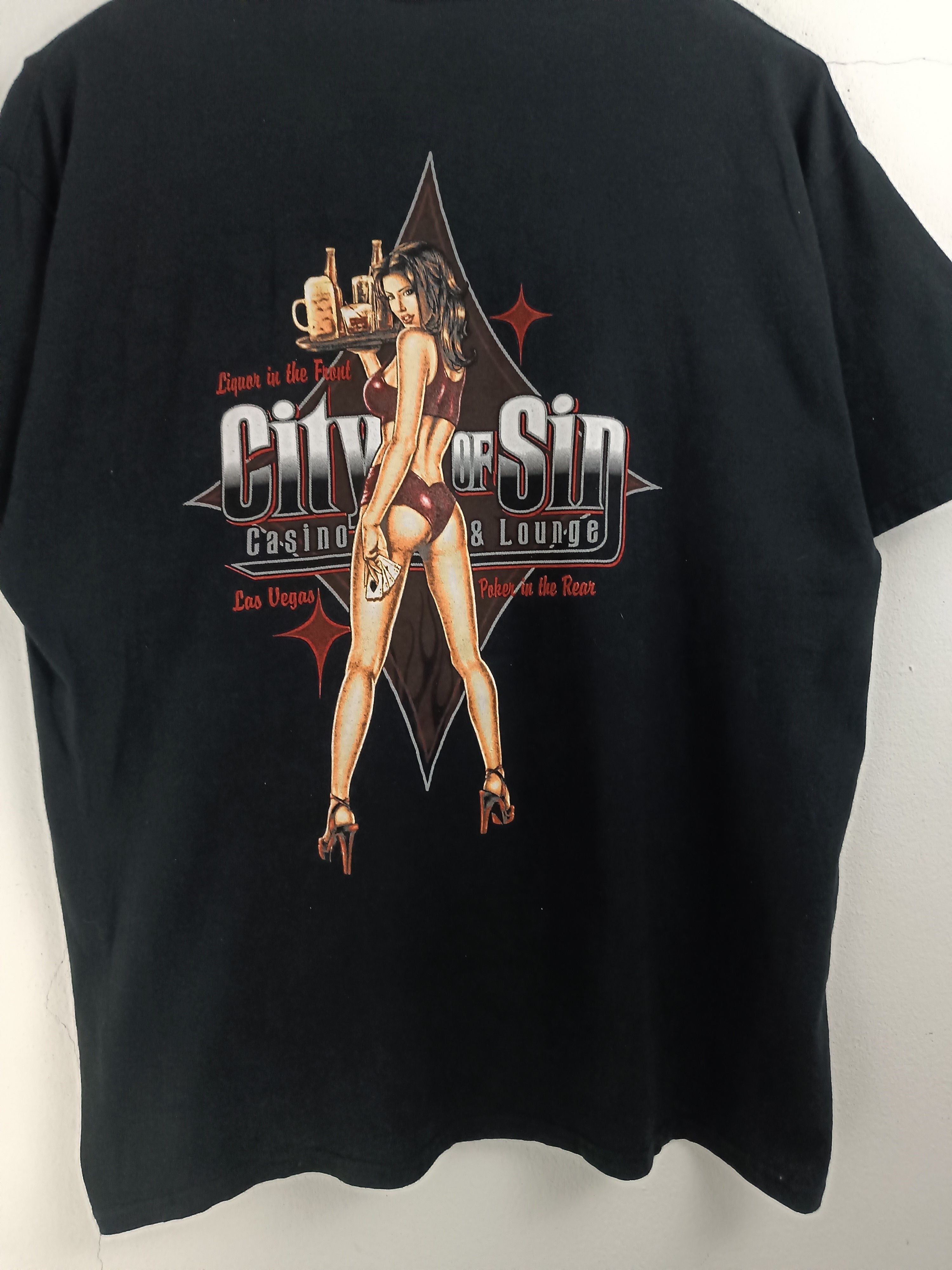 Other VINTAGE CITY OF SIN CASINO SEXY HUMOR RARE VEGAS GAME TEE Size US XL / EU 56 / 4 - 12 Thumbnail